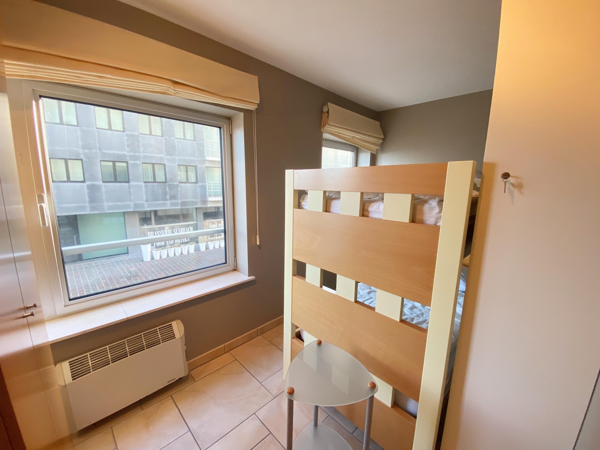 6-persoons hoekappartement met zeezicht op de zeedijk van Nieuwpoort - foto 16