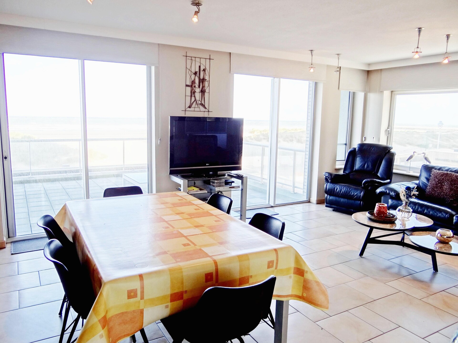 6-persoons hoekappartement met zeezicht op de zeedijk van Nieuwpoort - foto 4