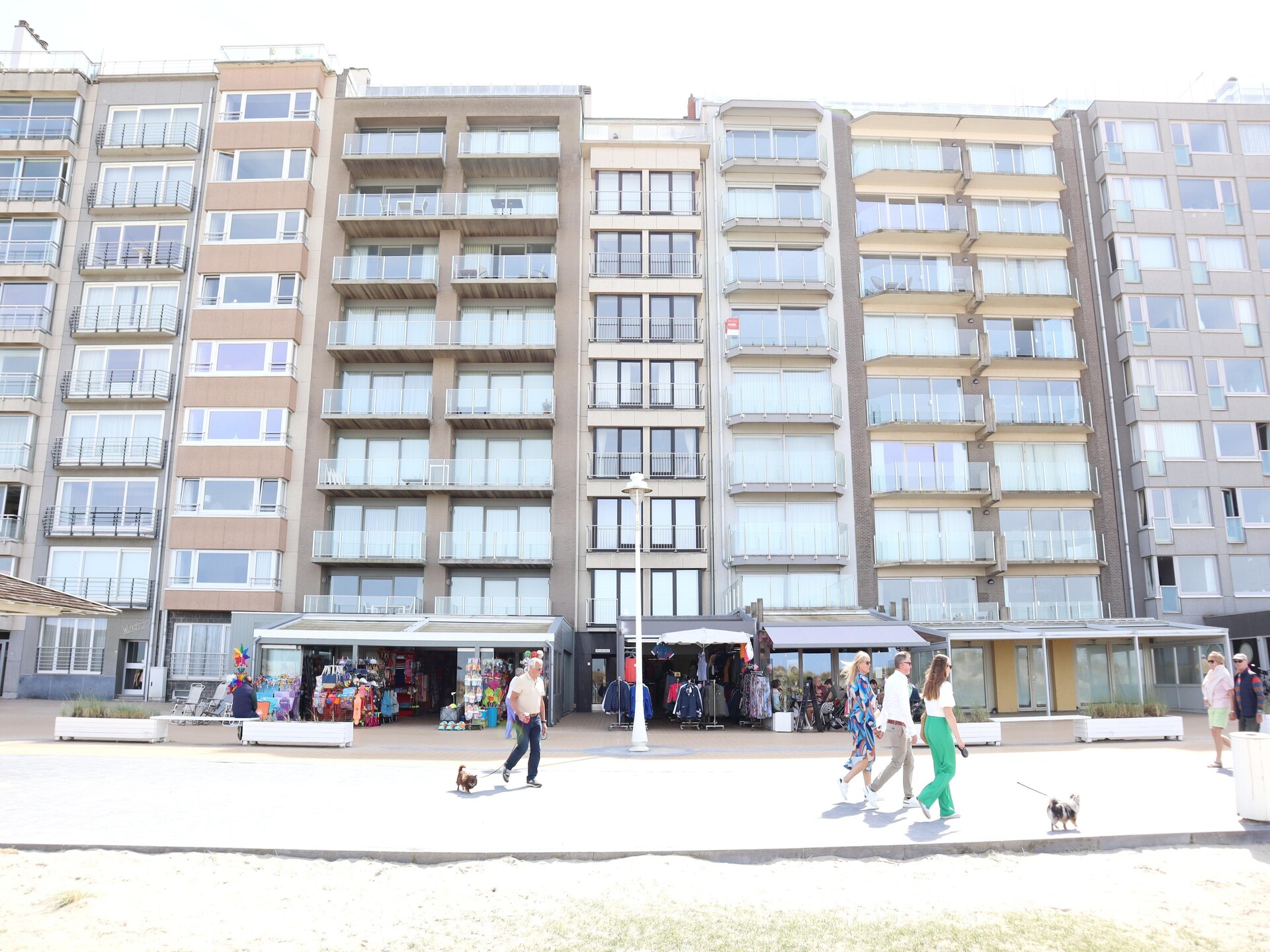 Licht hoekappartement op de Zeedijk met eindeloos zeezicht in Nieuwpoort - foto 5