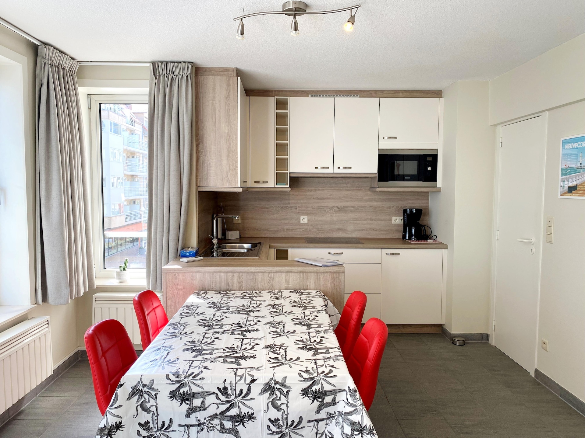 4-persoons appartement met zijzeezicht en garage in Nieuwpoort - foto 2