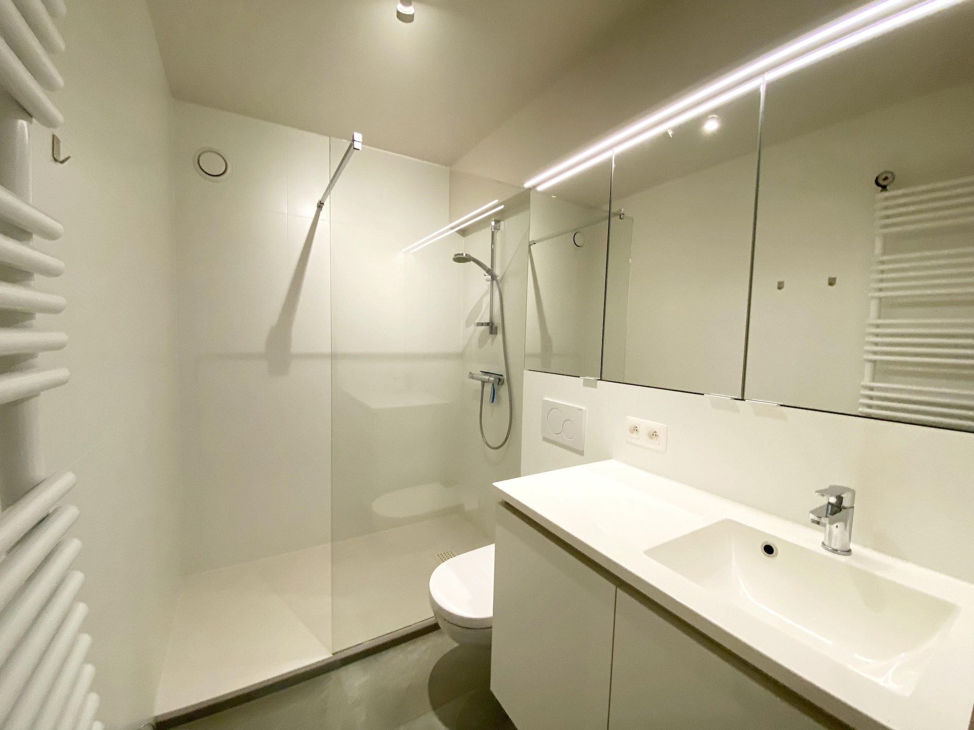 Licht appartement SUNFLOWER 102 aan de zeedijk in Nieuwpoort - foto 12