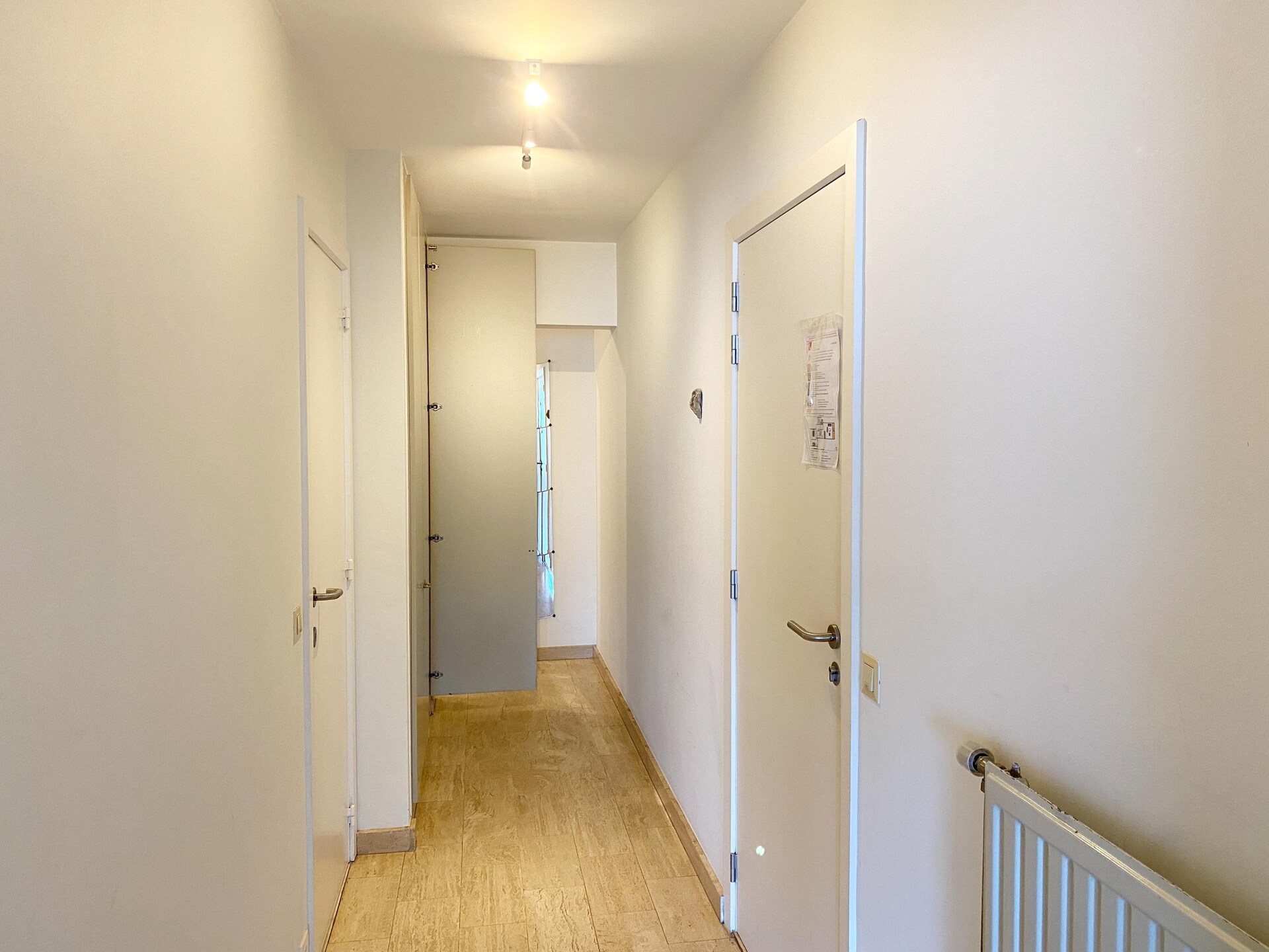 Licht appartement aan de zeewering van Nieuwpoort met prachtig kustzicht - foto 8