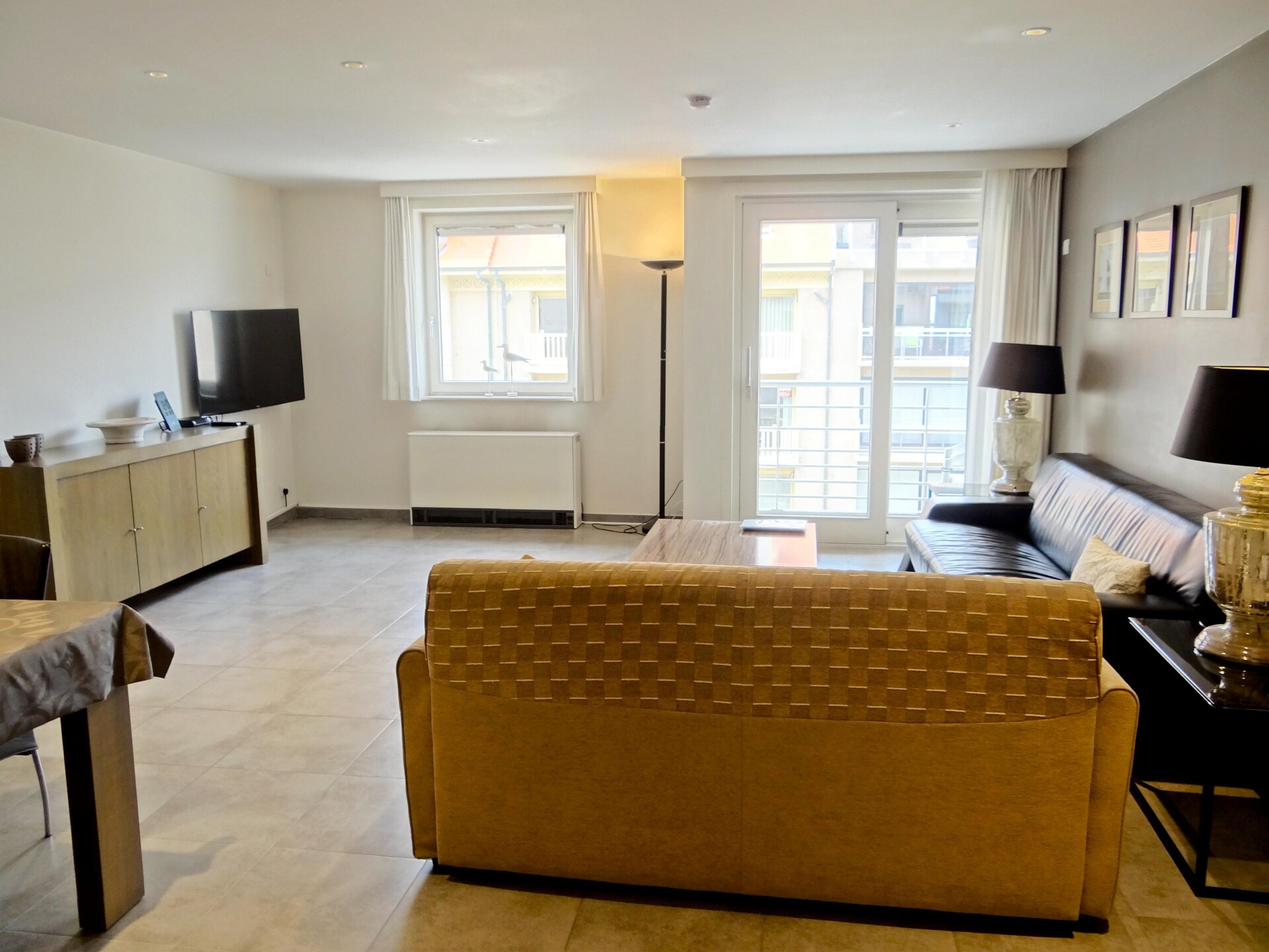 Stijlvol appartement in hartje Nieuwpoort, vlakbij strand en haven - foto 11