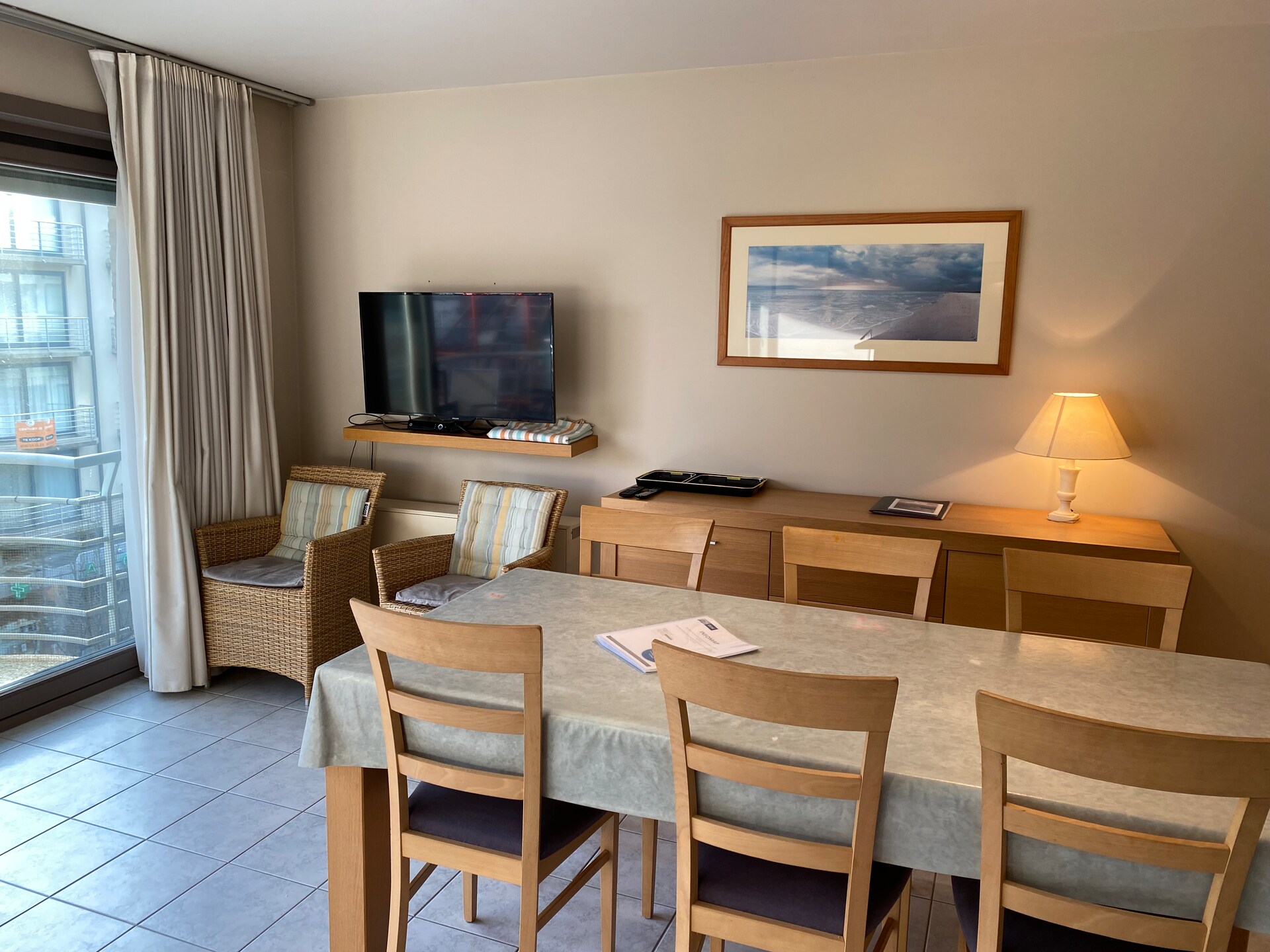 Zonnig appartement met terras in hartje Nieuwpoort, vlakbij strand - foto 3