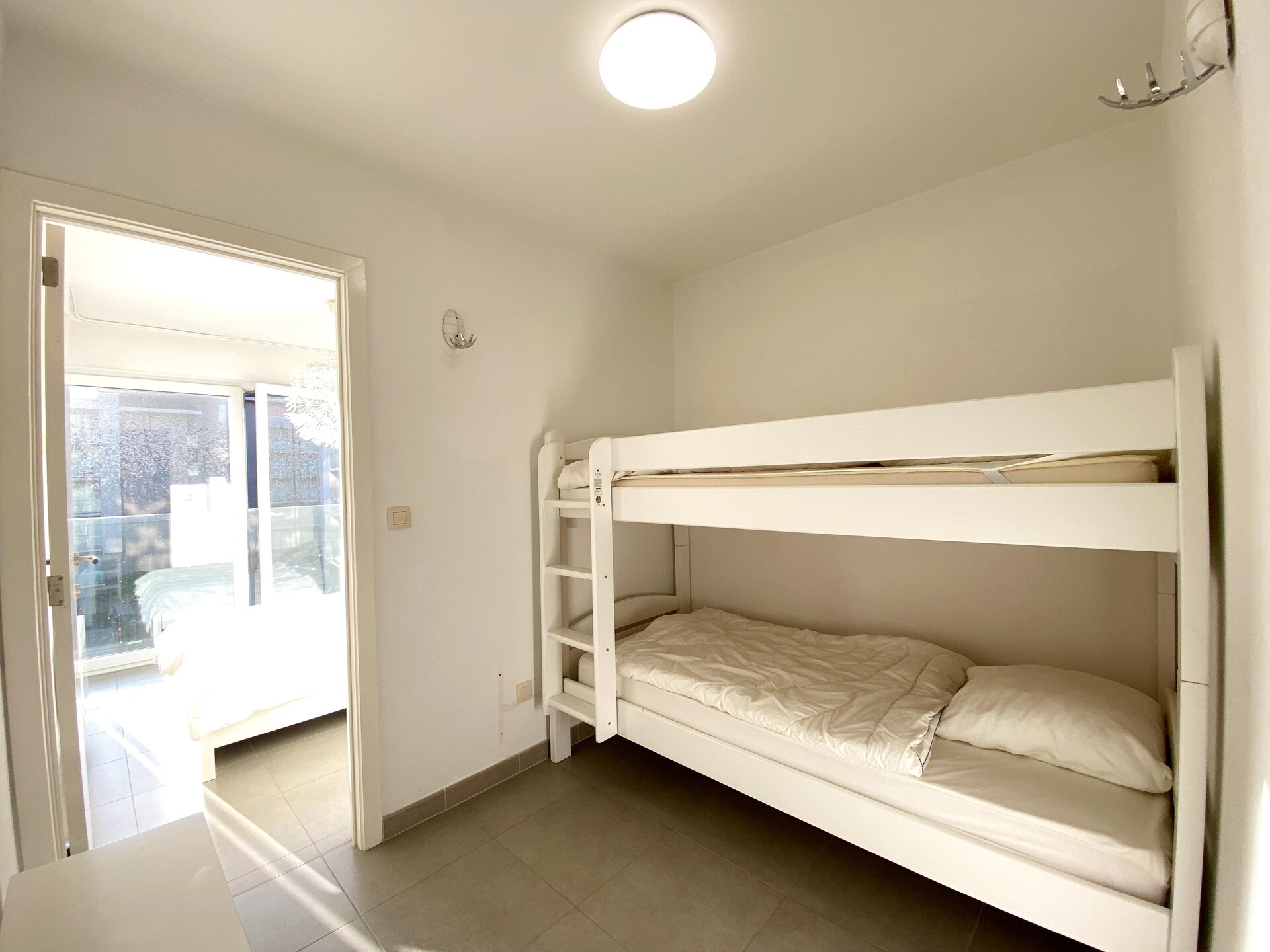 Licht appartement aan de golf in hartje Nieuwpoort – 4 personen - foto 3