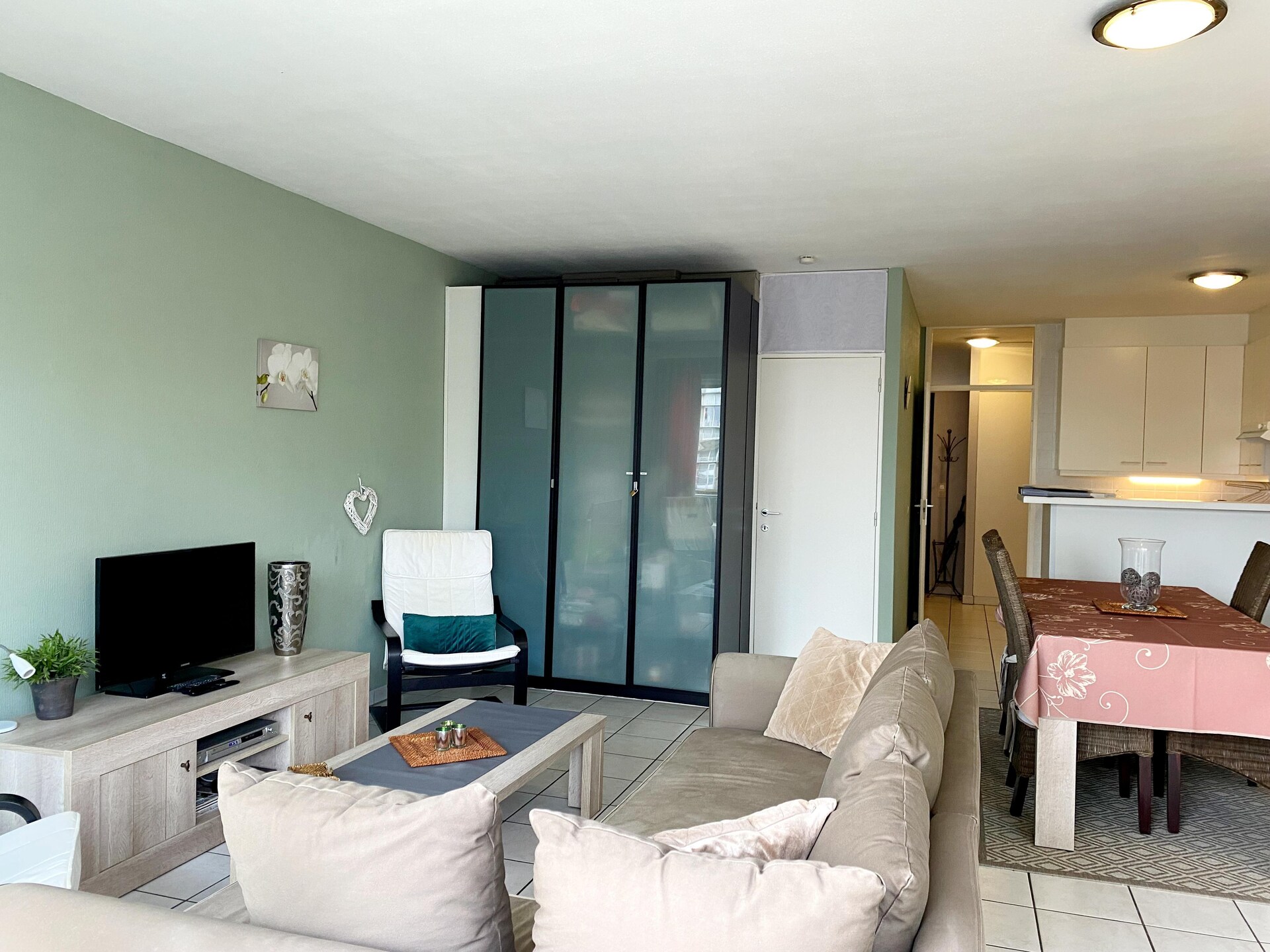Stijlvol appartement nabij centrum en strand van Nieuwpoort, met wifi - foto 11