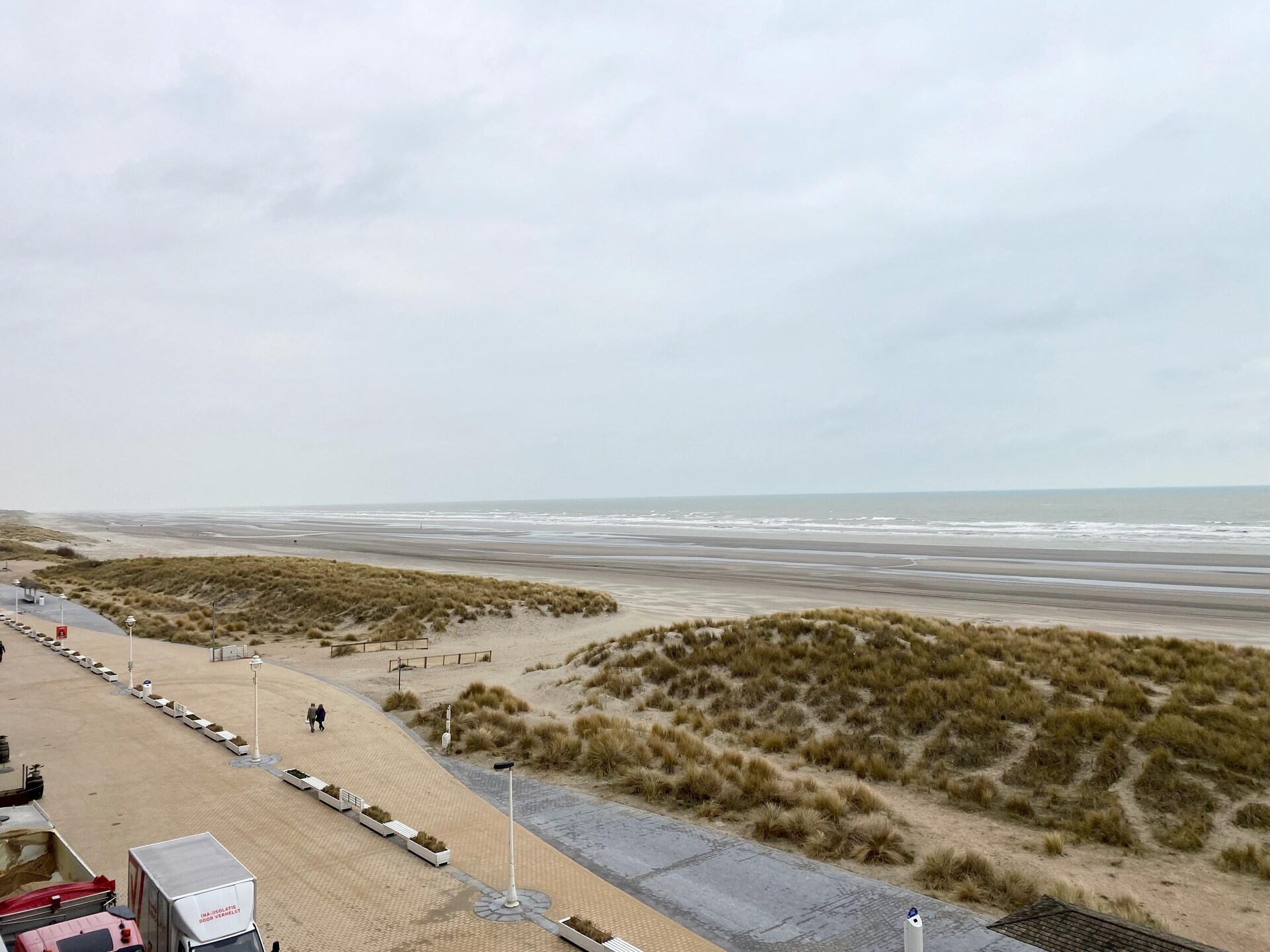 Ruim zeezichtappartement aan de kust van Nieuwpoort met 2 slaapkamers - foto 19