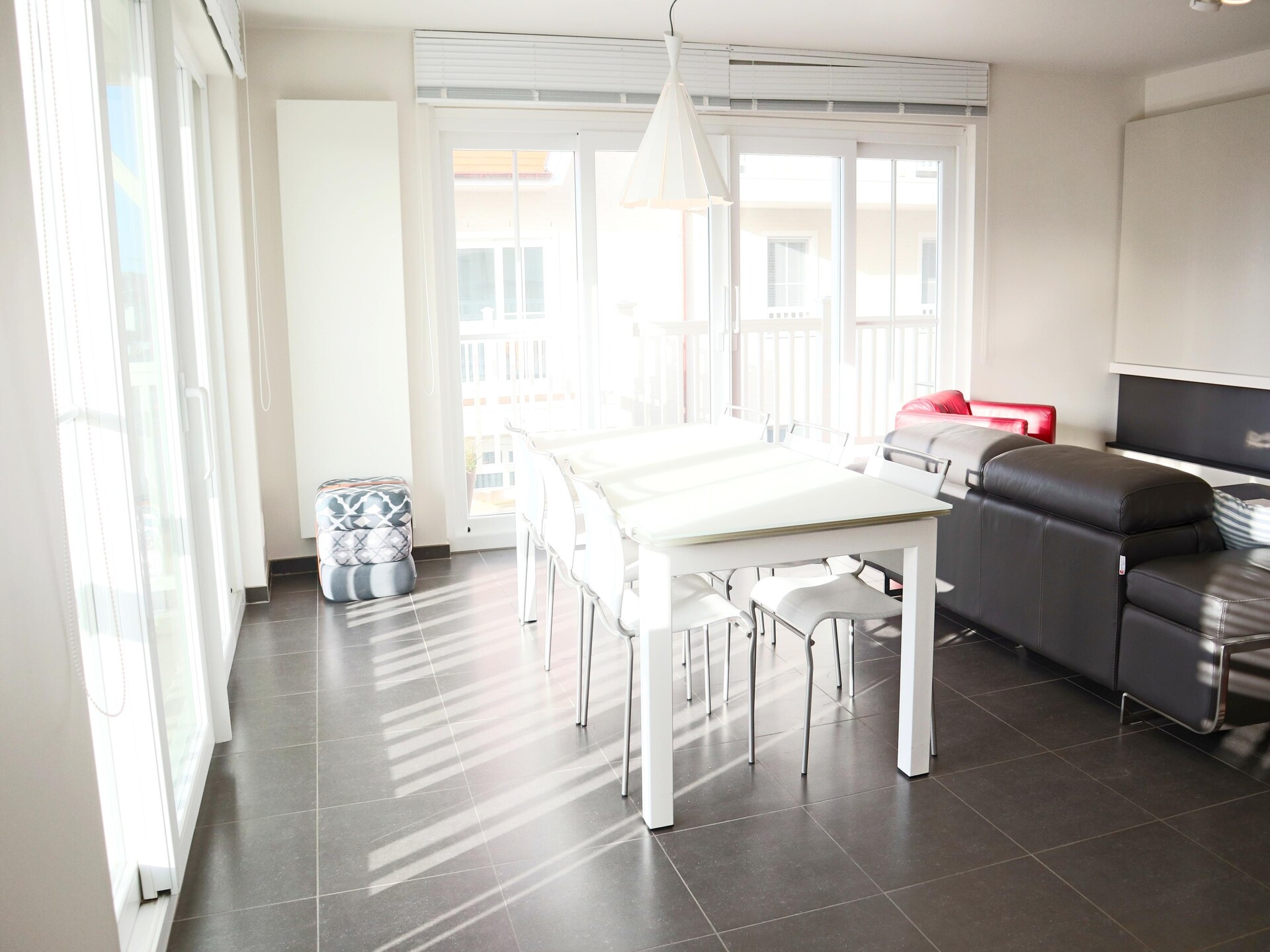 Hoekappartement met 2 slaapkamers in hartje Nieuwpoort - foto 2