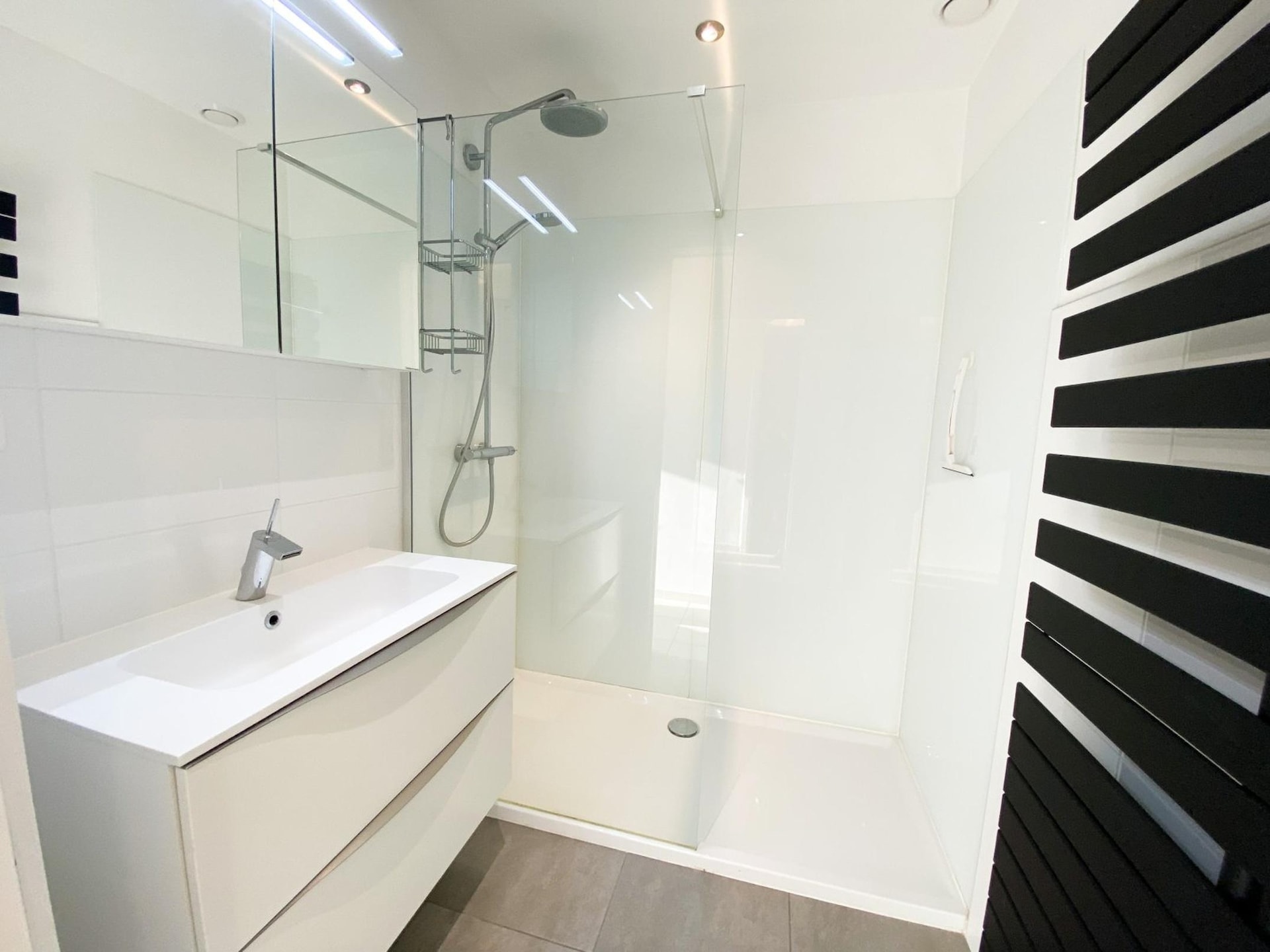 Licht appartement met panoramisch zeezicht in Nieuwpoort - foto 19