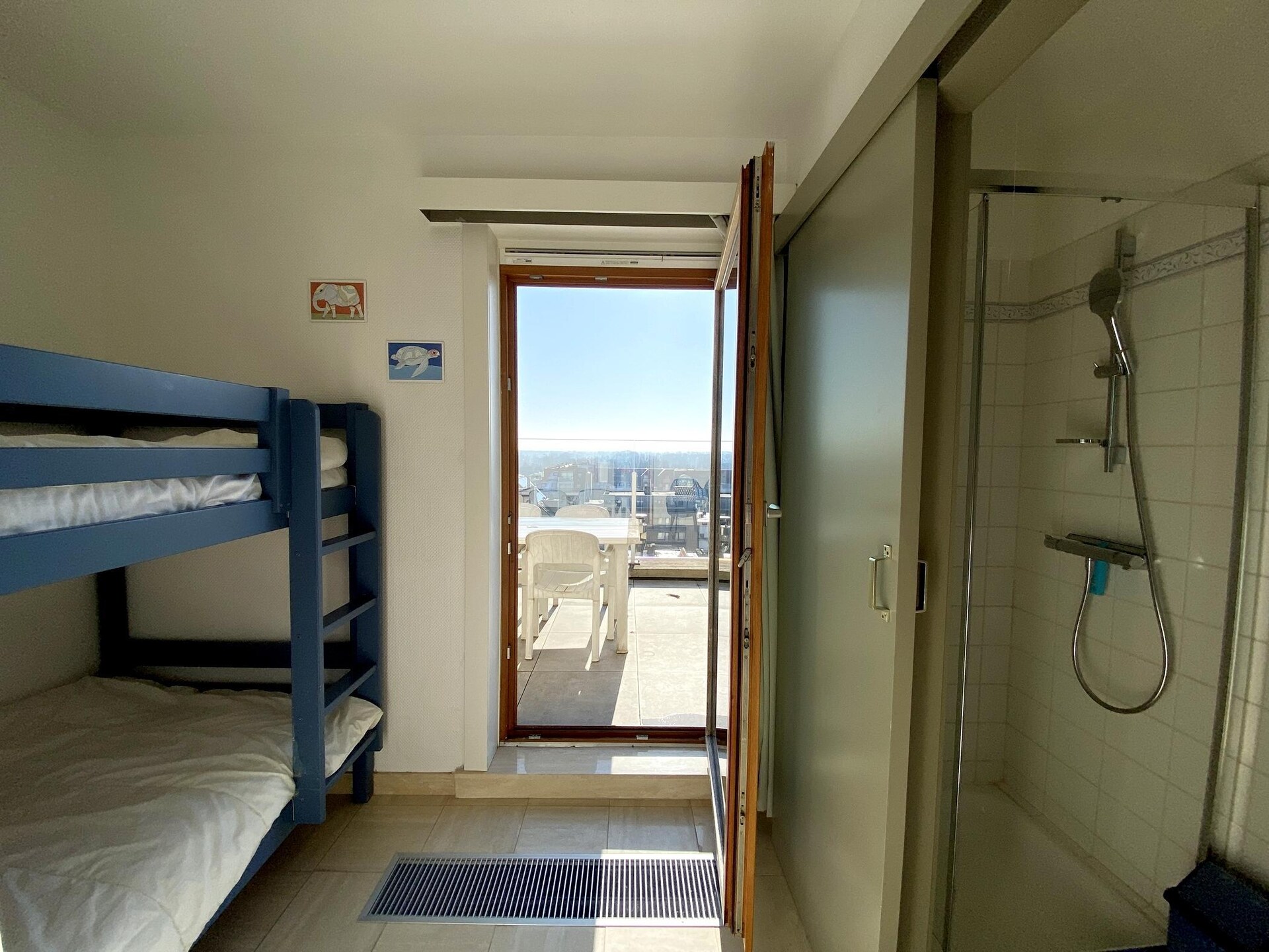 6-persoons zolderappartement met zeezicht op de Nieuwpoortse zeewering - foto 19