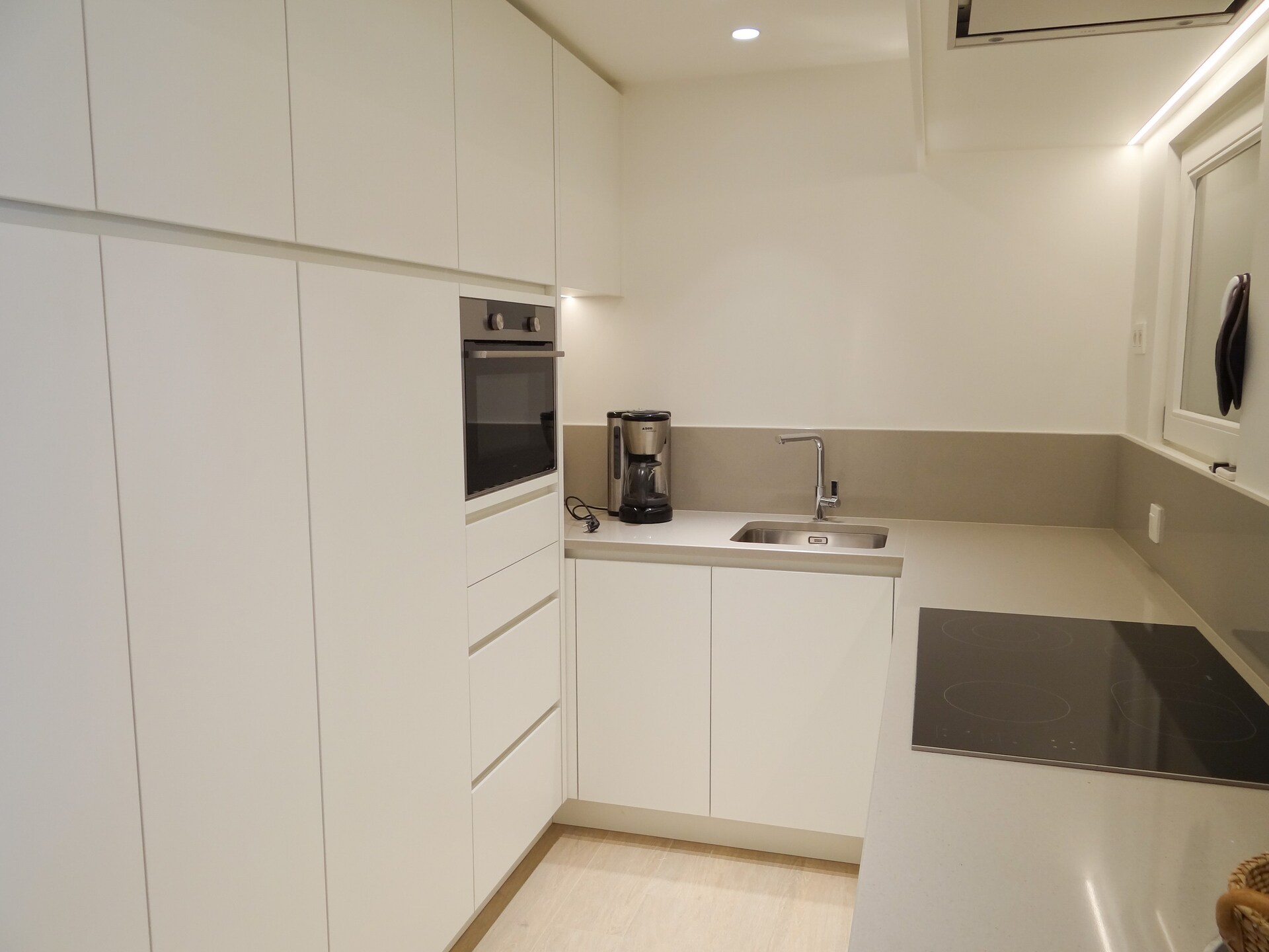 Luxe appartement op de zeedijk met zeezicht en 2 badkamers voor 6 personen - foto 3