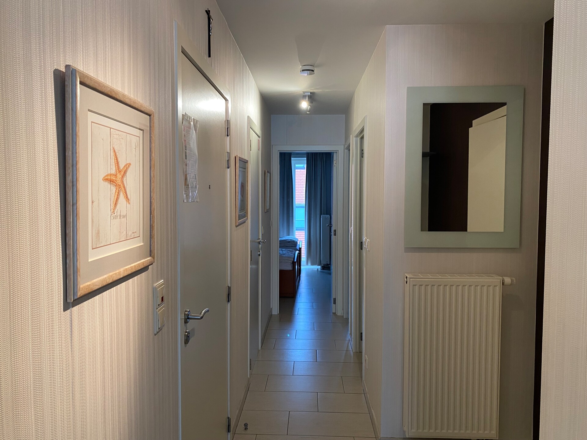 Licht appartement met zeezicht en terras aan de zeedijk van Nieuwpoort - foto 14