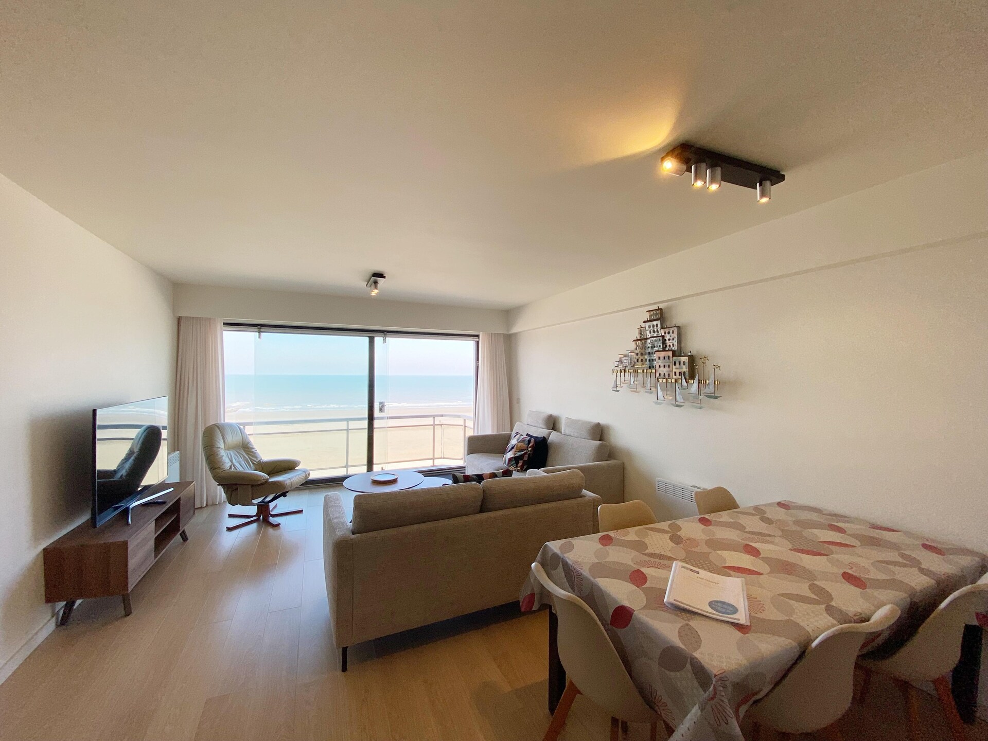 4-persoons appartement met zeezicht aan de zeewering van Nieuwpoort · 4 pers. - foto 3