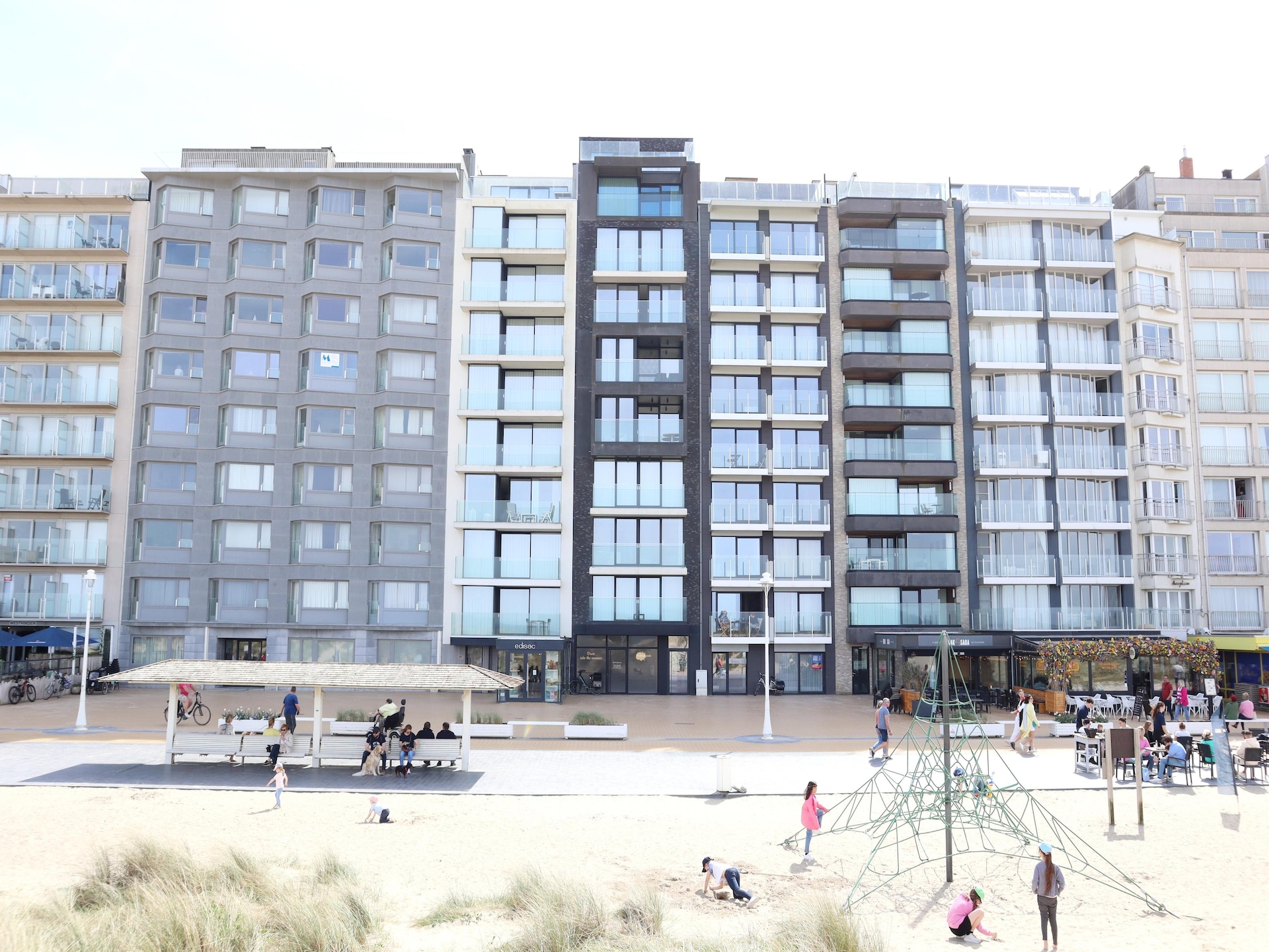 Compact 4-persoons appartement aan de zeewering van Nieuwpoort - foto 8