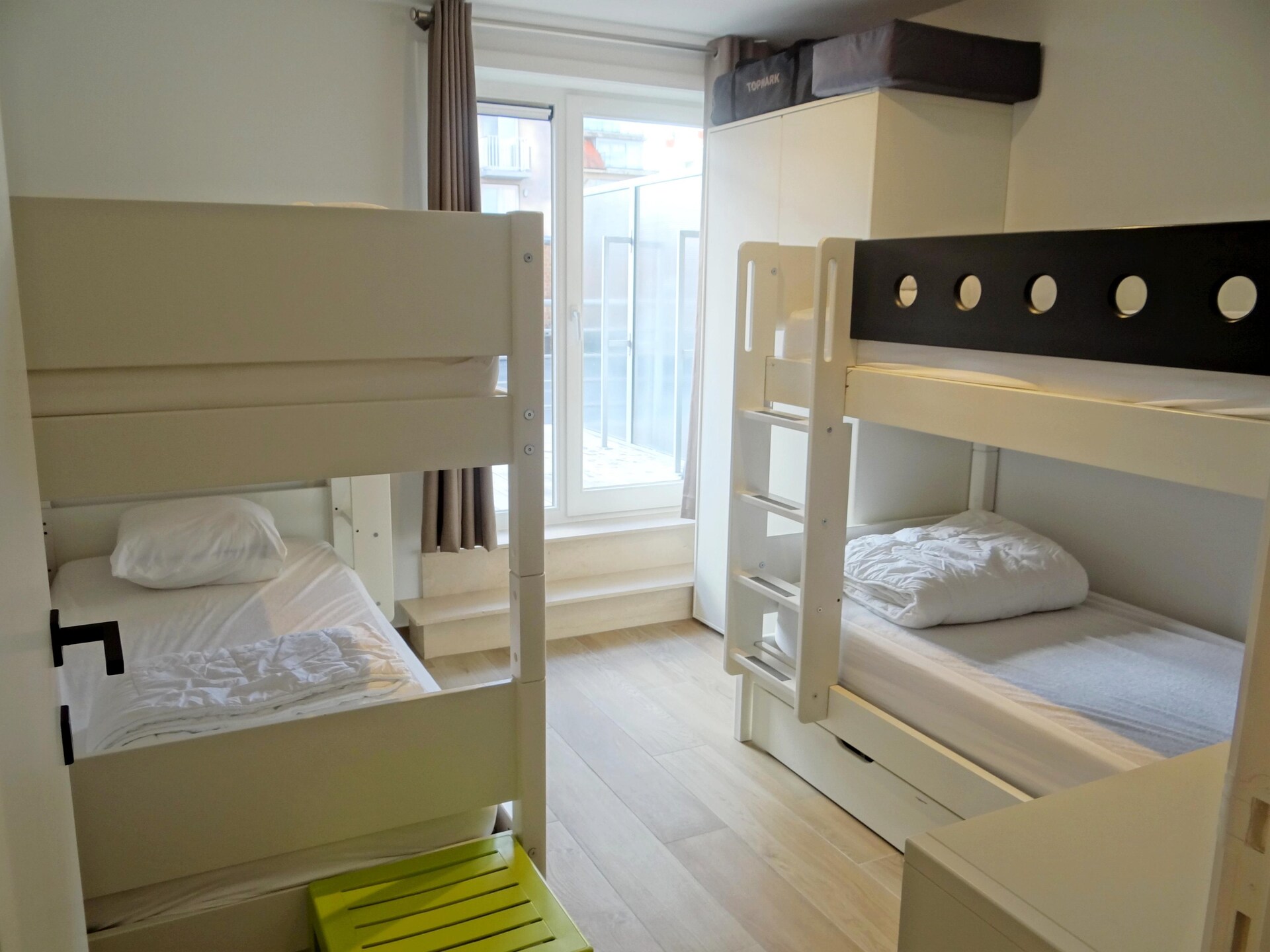 Gezinsappartement met zonneterras in hartje Nieuwpoort, vlakbij strand - foto 9