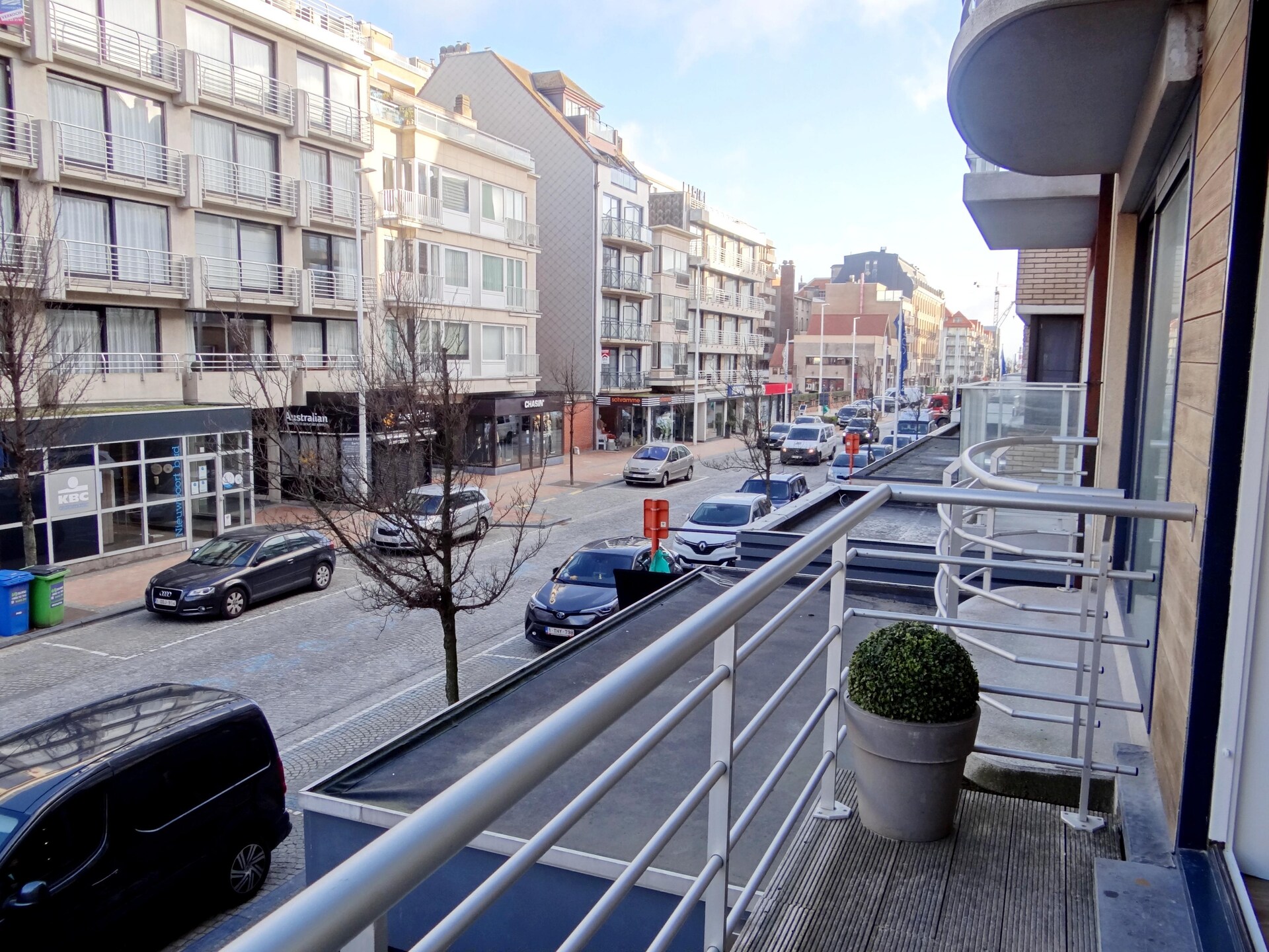 Gezinsappartement met zonneterras in hartje Nieuwpoort, vlakbij strand - foto 14