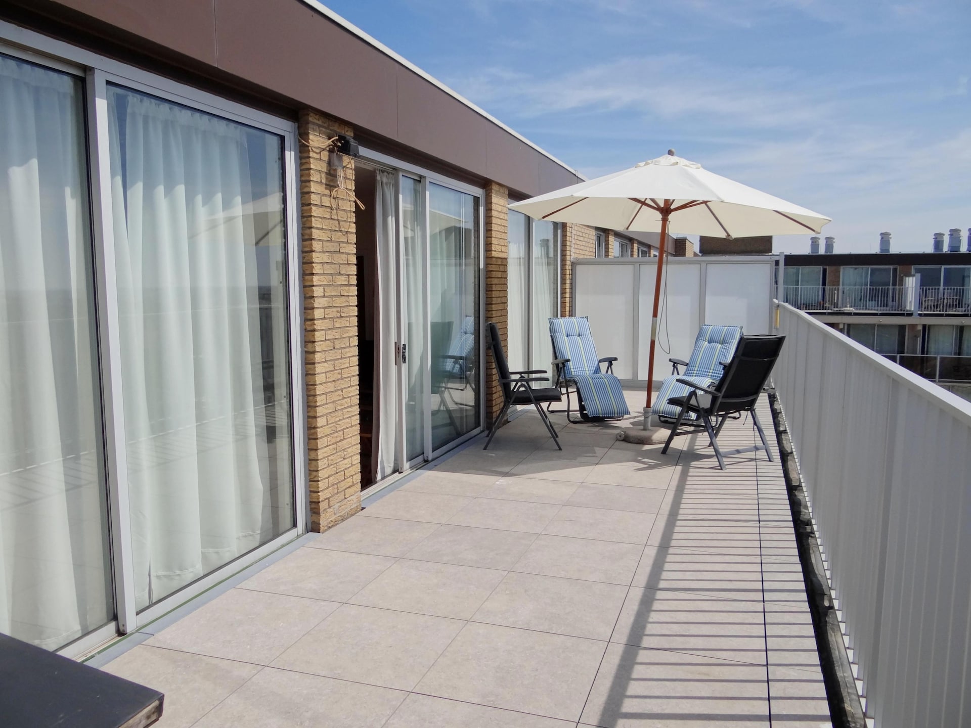 4-persoons appartement met zeezicht aan de zeewering in Nieuwpoort · 55 m² - foto 9