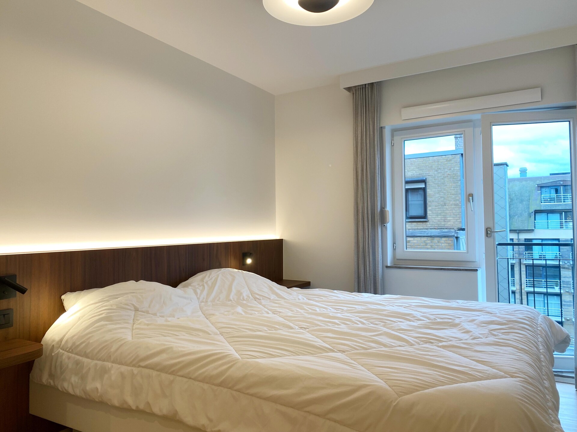 Luxe appartement direct aan zee met panoramisch uitzicht in Nieuwpoort - foto 2