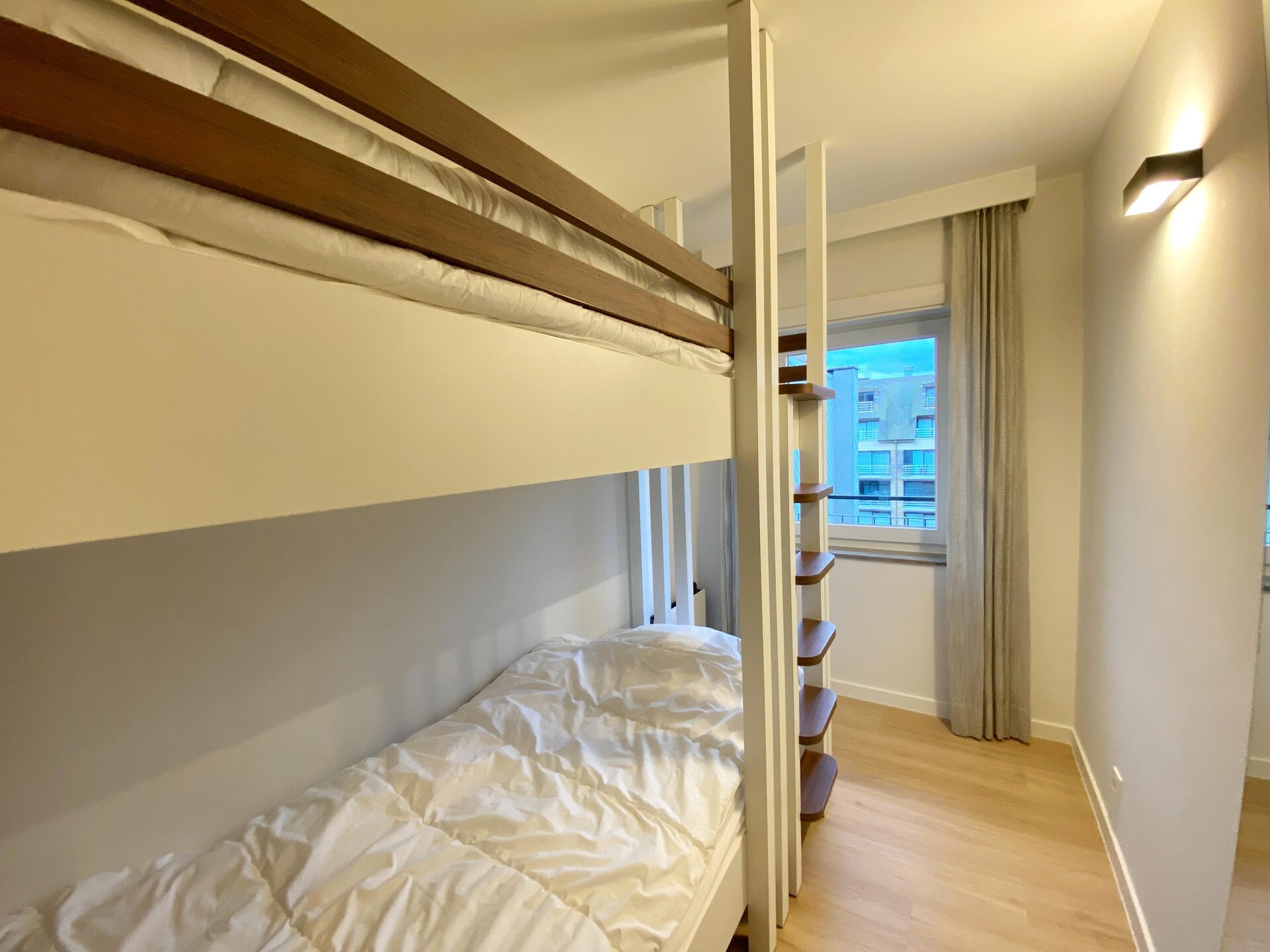 Luxe appartement direct aan zee met panoramisch uitzicht in Nieuwpoort - foto 8