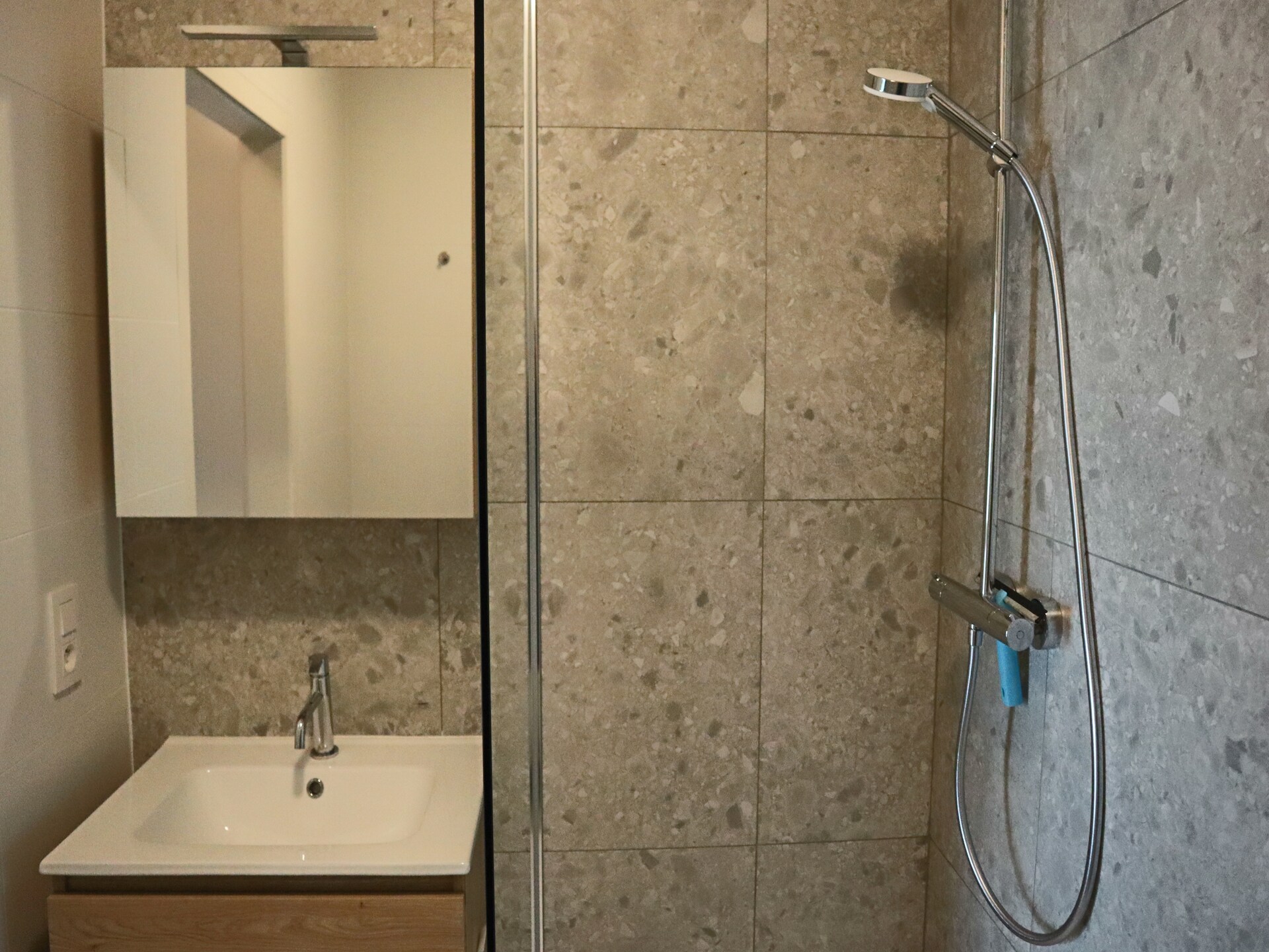 8-persoons hoekappartement met zeezicht aan de zeewering in Nieuwpoort - foto 29