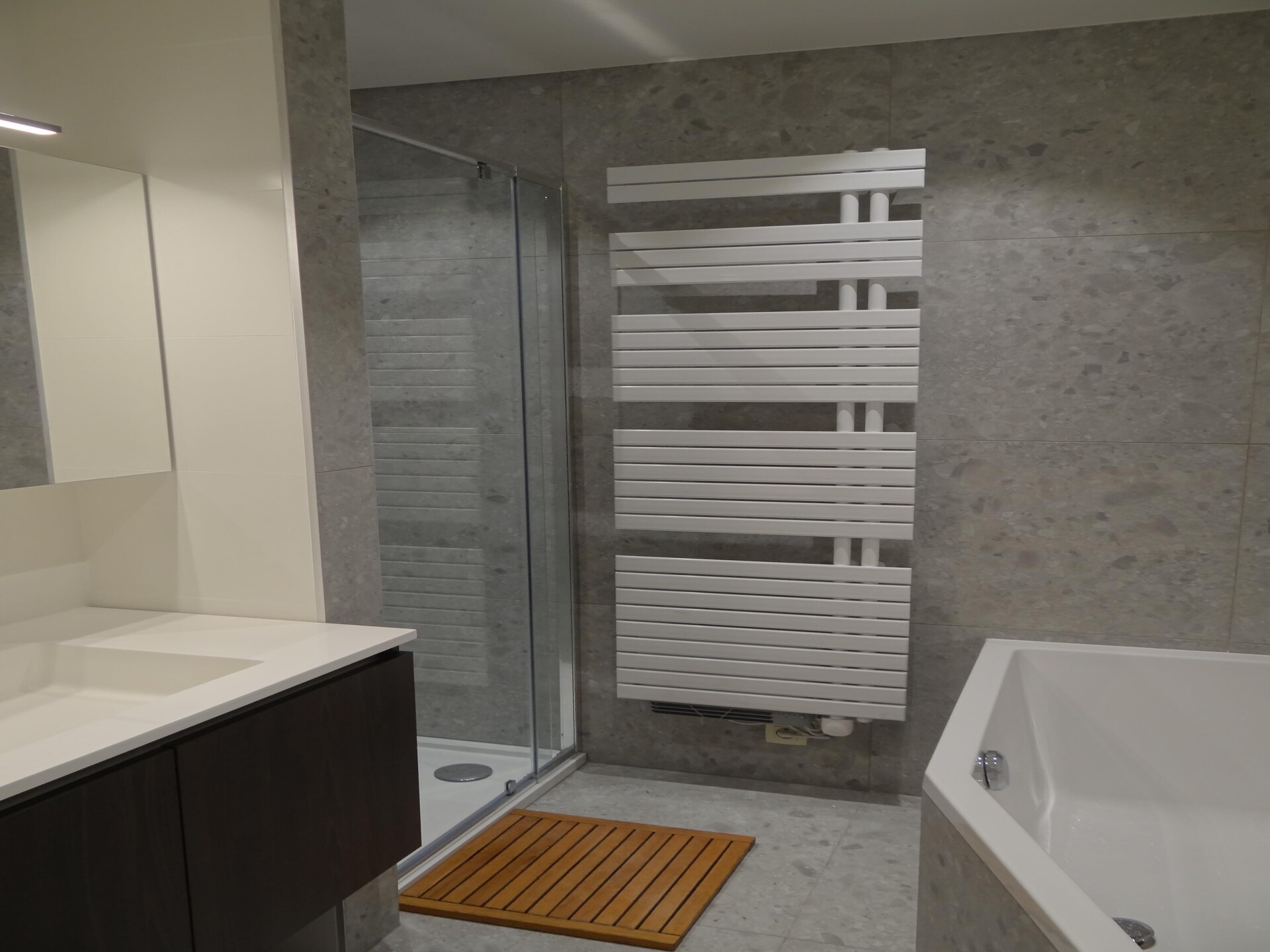 8-persoons hoekappartement met zeezicht aan de zeewering in Nieuwpoort - foto 31