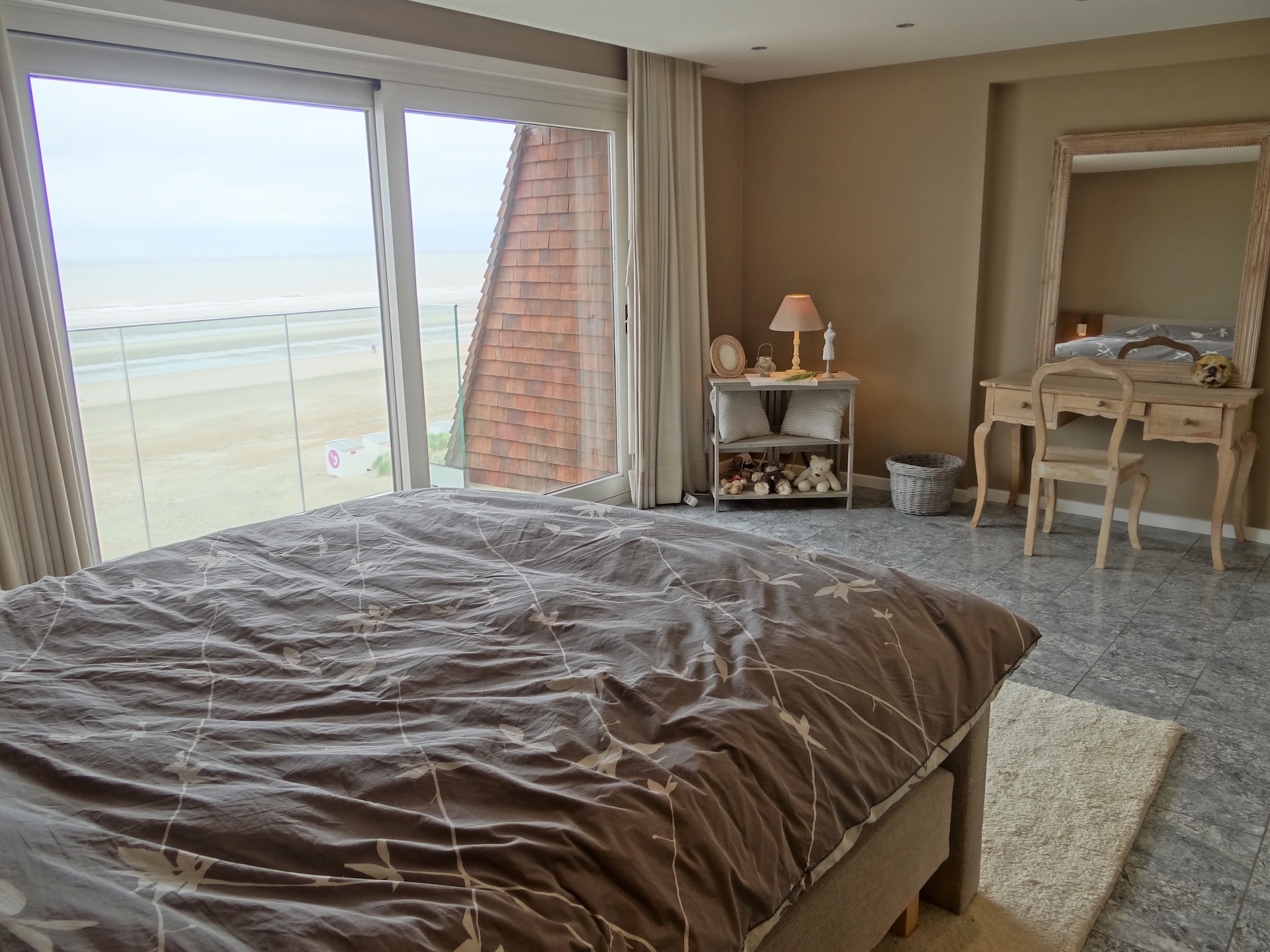8-persoons hoekappartement met zeezicht aan de zeewering in Nieuwpoort - foto 30