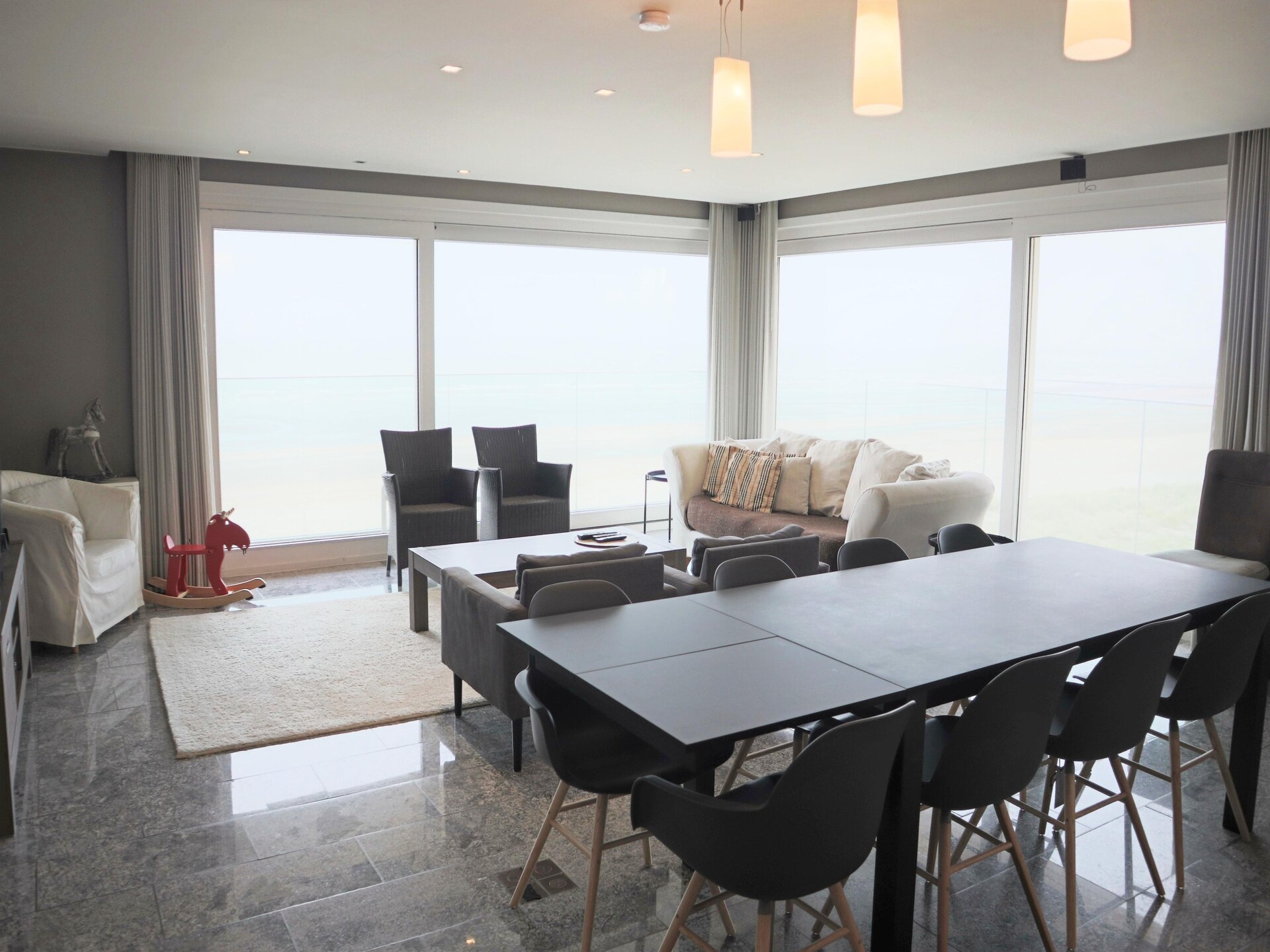 8-persoons hoekappartement met zeezicht aan de zeewering in Nieuwpoort - foto 2
