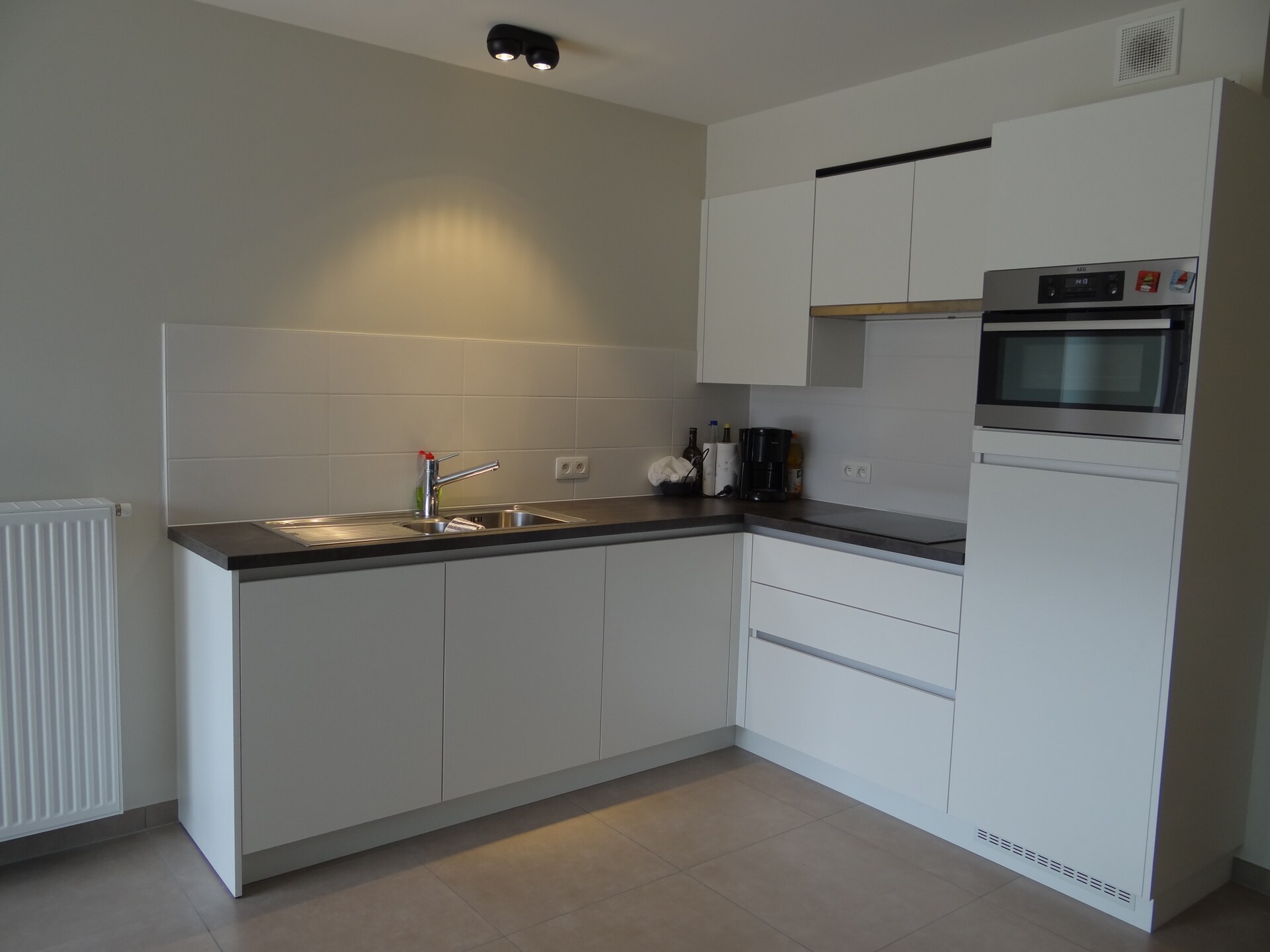 Modern appartement met terras in hartje Nieuwpoort, vlakbij zee en golfbaan - foto 2