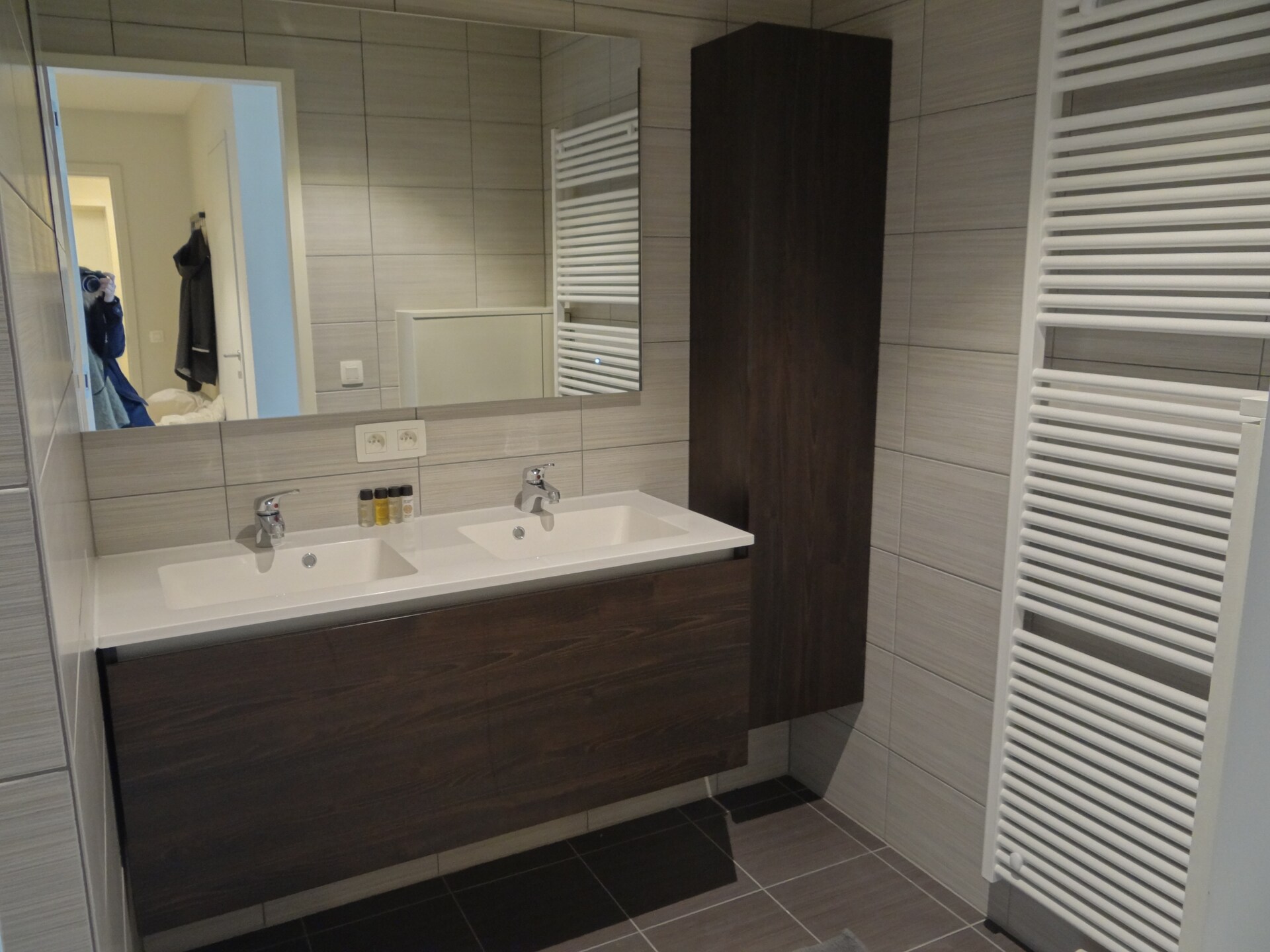Modern appartement met terras in hartje Nieuwpoort, vlakbij zee en golfbaan - foto 14