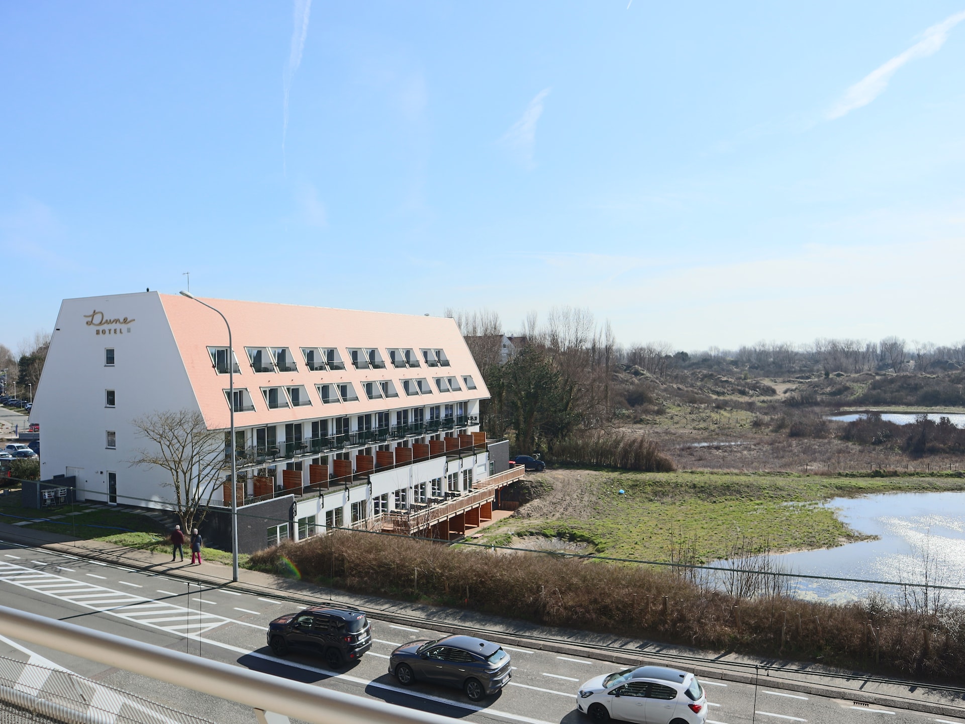 Licht 4-persoons appartement met 2 slaapkamers in hartje Nieuwpoort - foto 9
