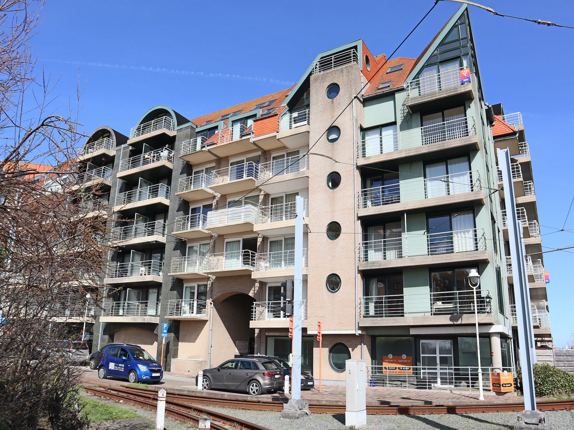 Licht 4-persoons appartement met 2 slaapkamers in hartje Nieuwpoort - foto 5
