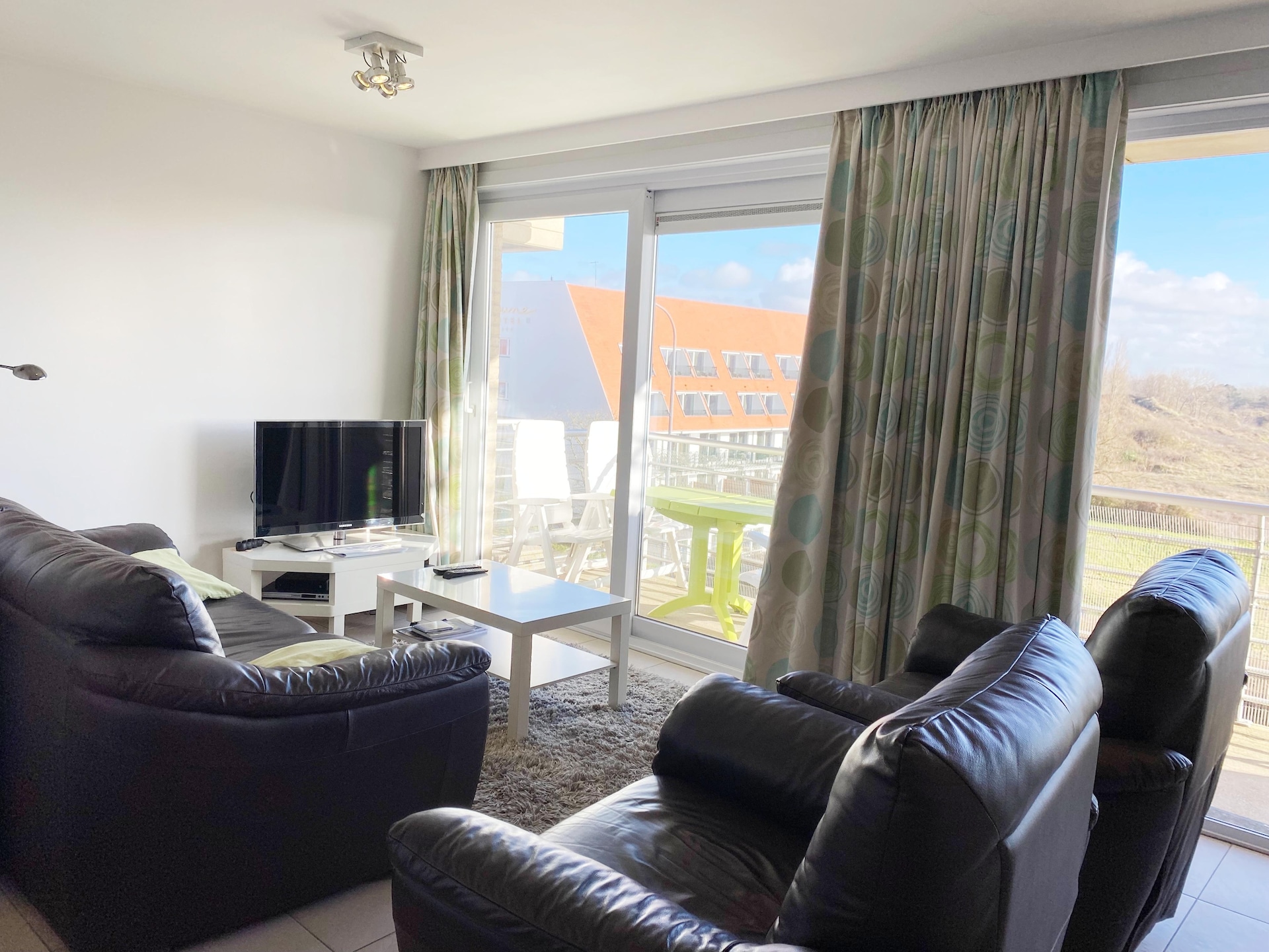 Licht 4-persoons appartement met 2 slaapkamers in hartje Nieuwpoort - foto 20