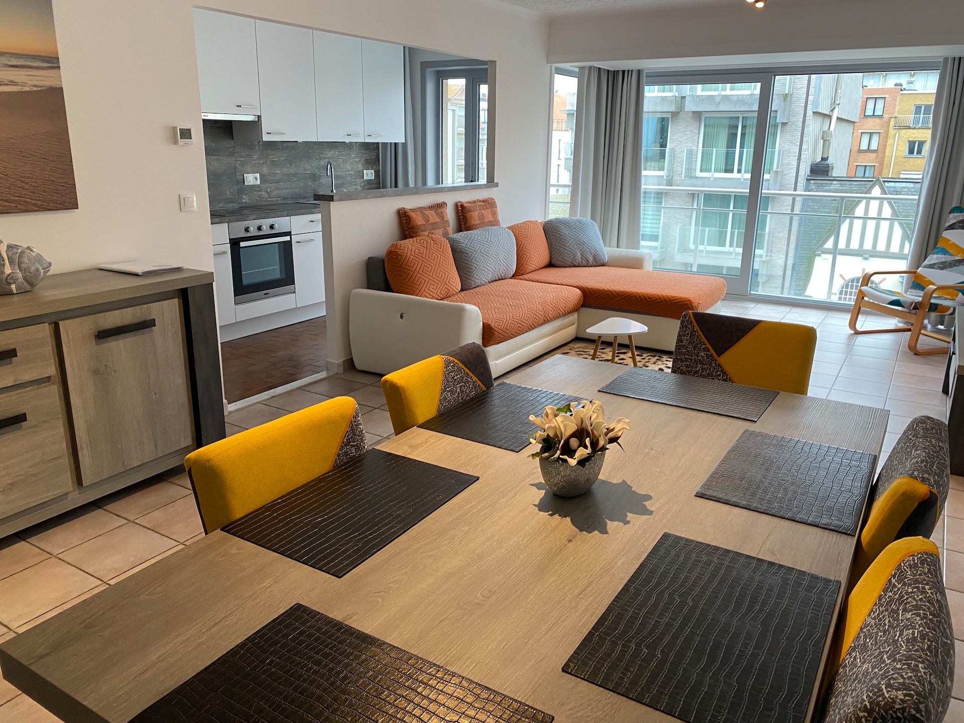 6-persoons appartement met zonneterras in hartje Nieuwpoort · 2 slk - foto 2
