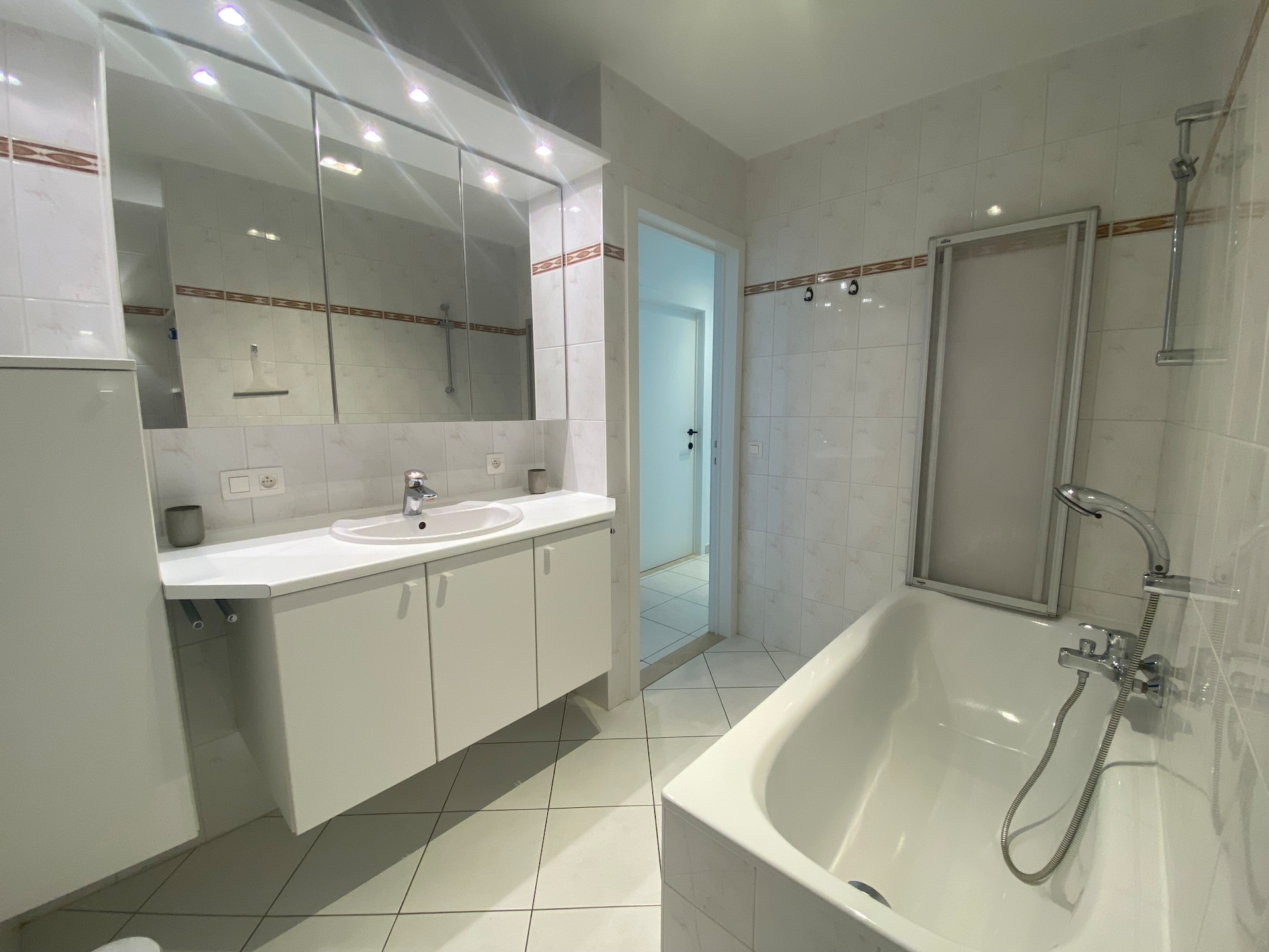 Ruim hoekappartement met panoramisch zeezicht in Nieuwpoort - foto 12