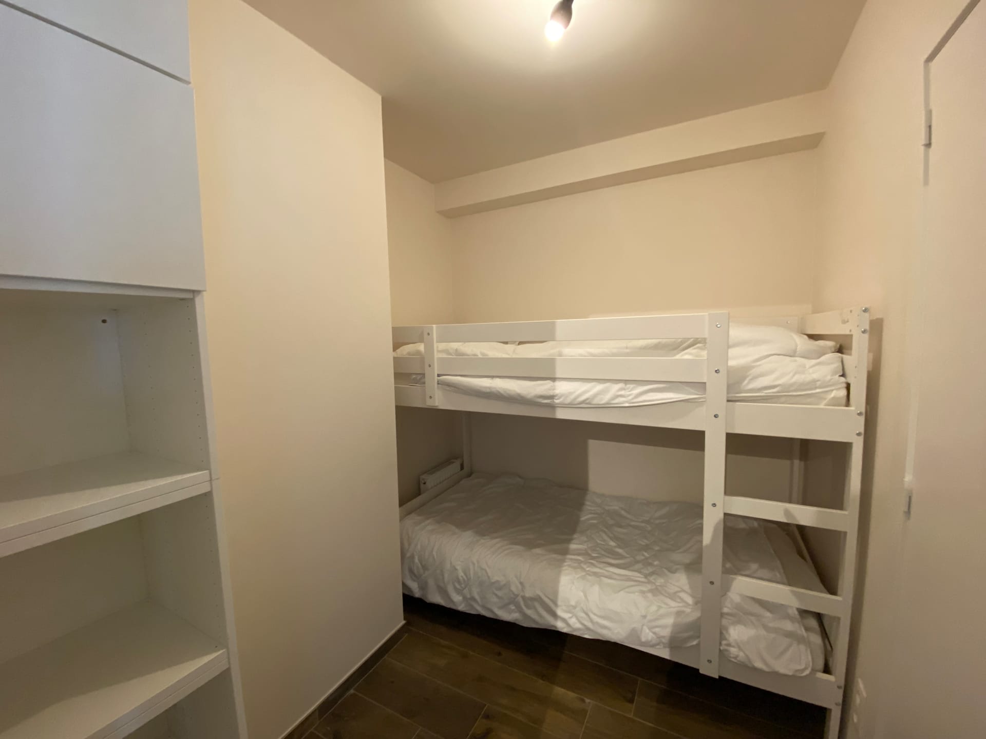 Stijlvol 4-persoons appartement aan het havenkanaal van Nieuwpoort - foto 9