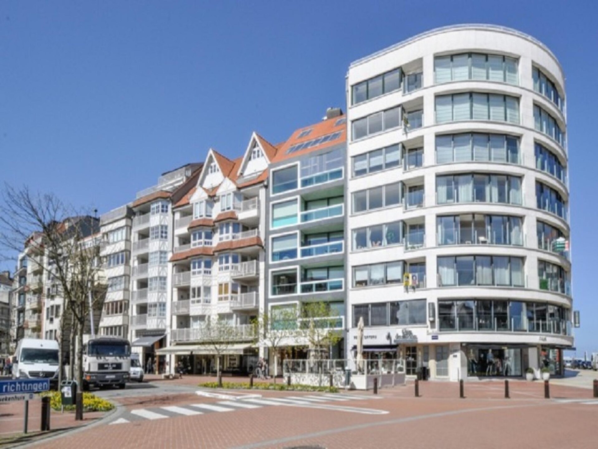 Gerenoveerd appartement in het hart van Nieuwpoort, vlakbij strand en jachthaven - foto 14