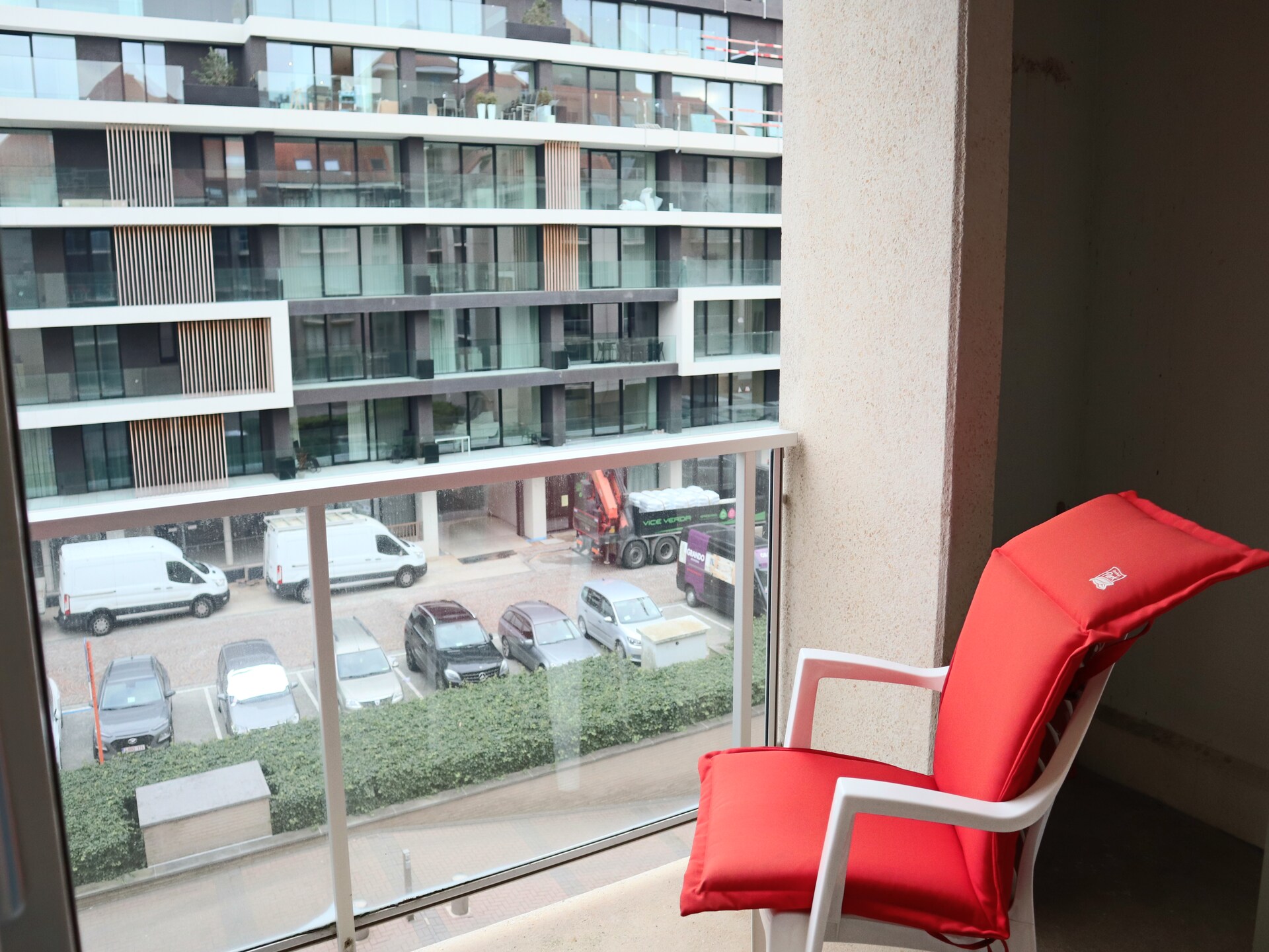 Ruim appartement in Nieuwpoort, vlakbij strand en golfbaan - foto 9
