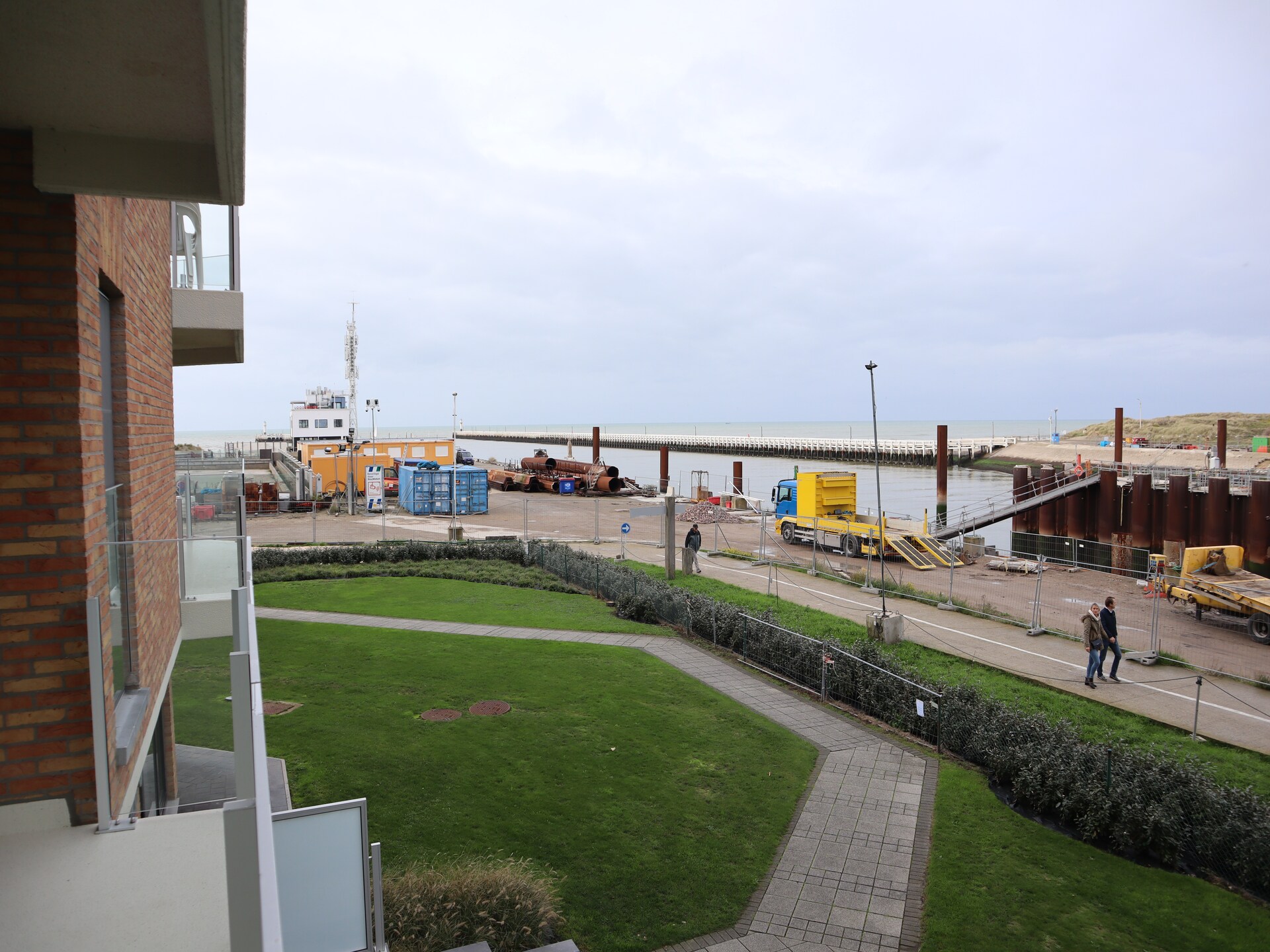 Appartement met panoramisch zeezicht en twee terrassen in Nieuwpoort - foto 13