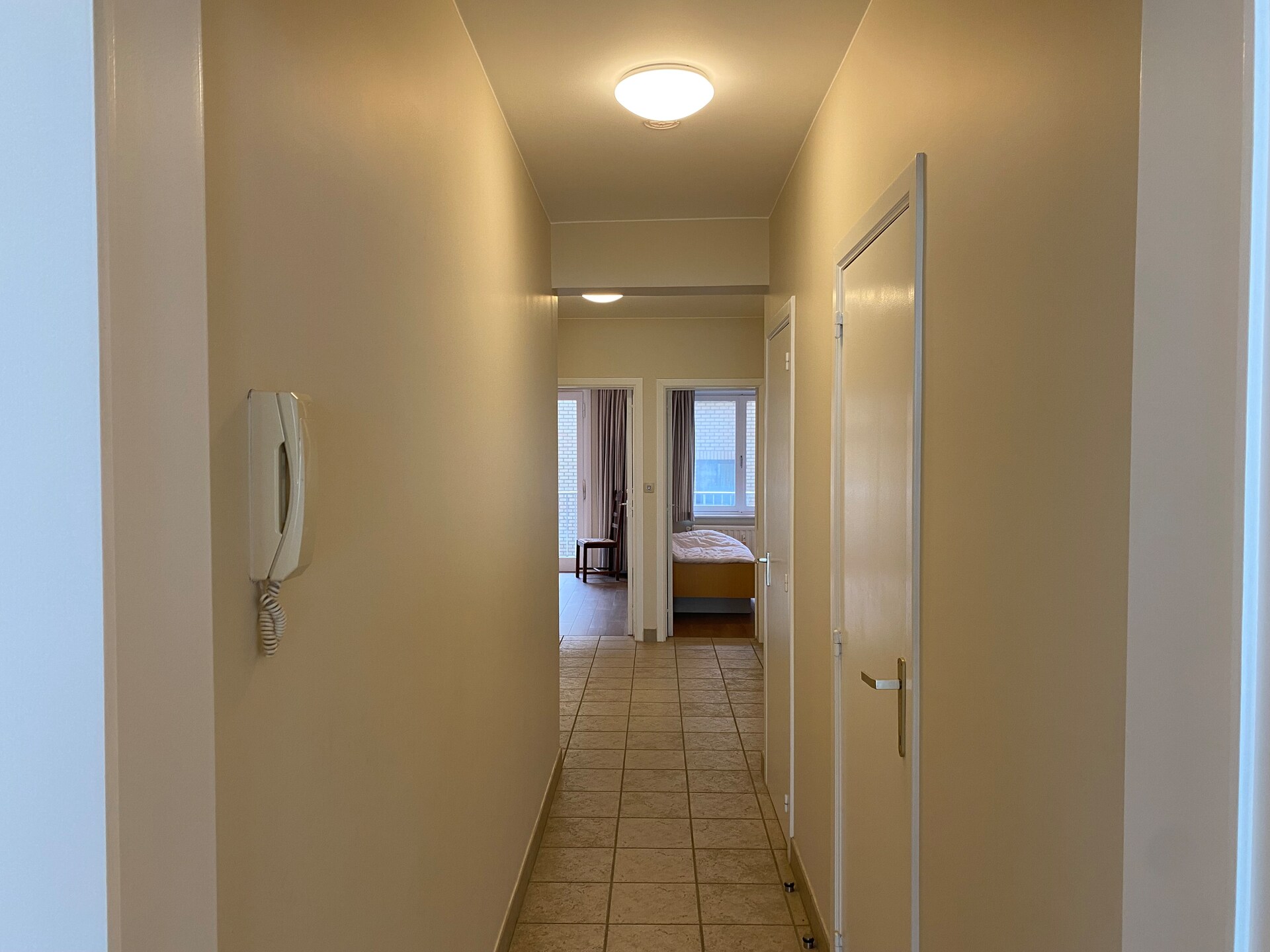 Rembrandt 301: Ruim appartement op de zeedijk van Nieuwpoort voor 5 personen - foto 9
