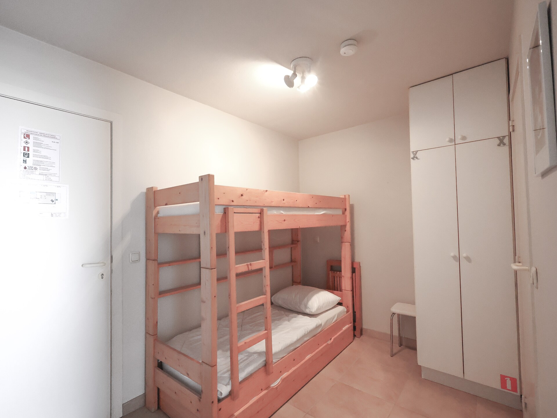 Knus appartement op 2e verdieping met balkon, vlakbij strand en golfbaan - foto 3