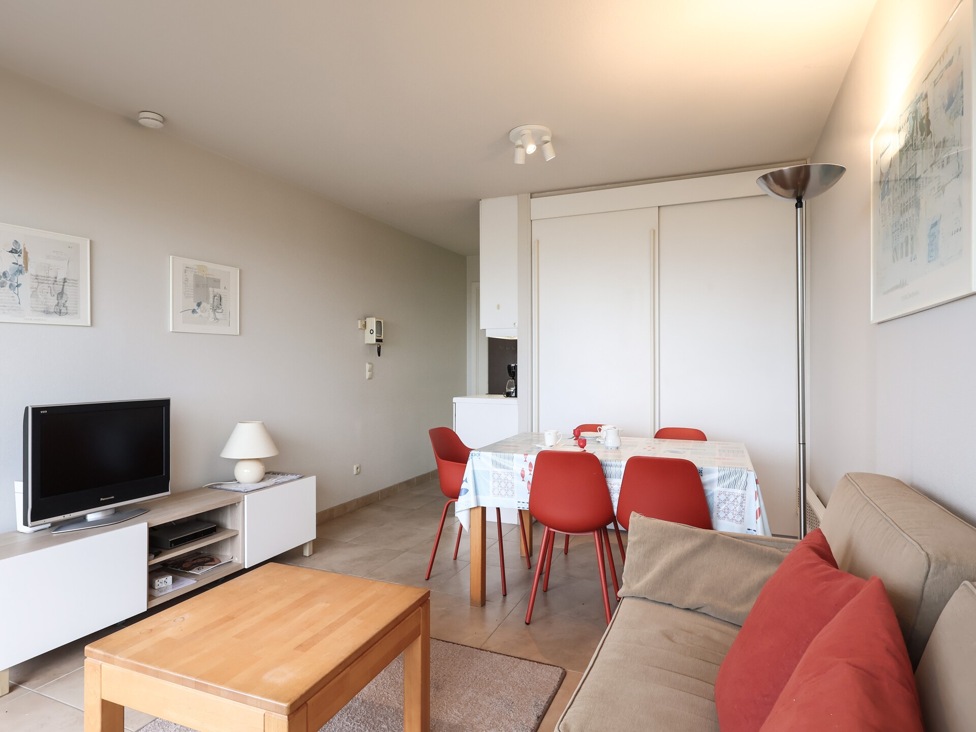 Knus appartement op 2e verdieping met balkon, vlakbij strand en golfbaan - foto 6