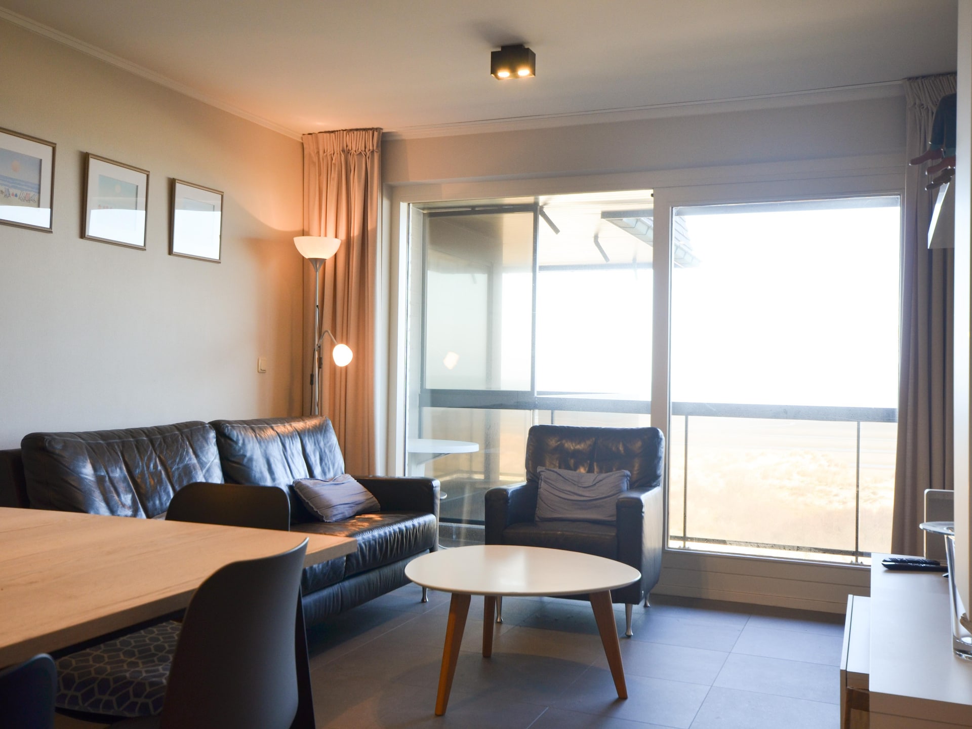4-persoons appartement in Oostduinkerke met frontaal zeezicht - foto 1
