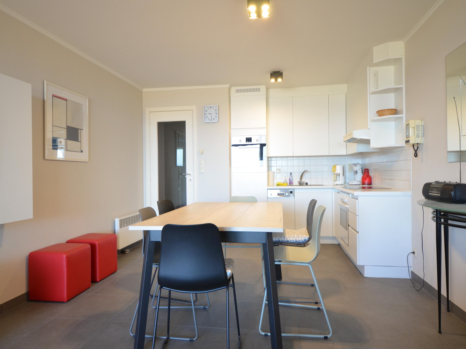 4-persoons appartement in Oostduinkerke met frontaal zeezicht - foto 8