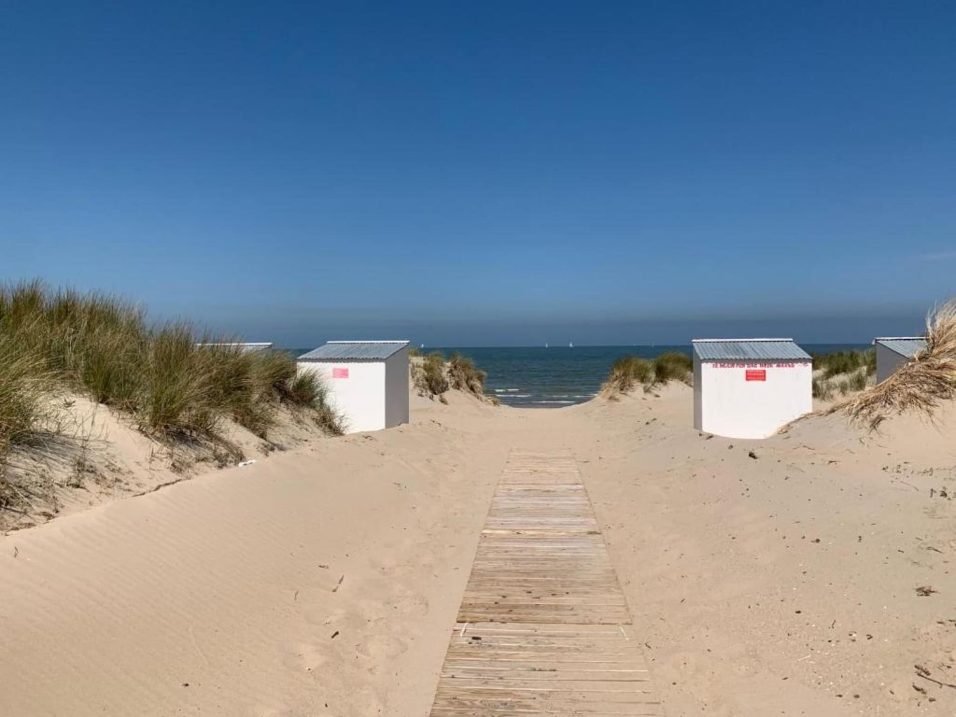 4-persoons appartement in Oostduinkerke met frontaal zeezicht - foto 20