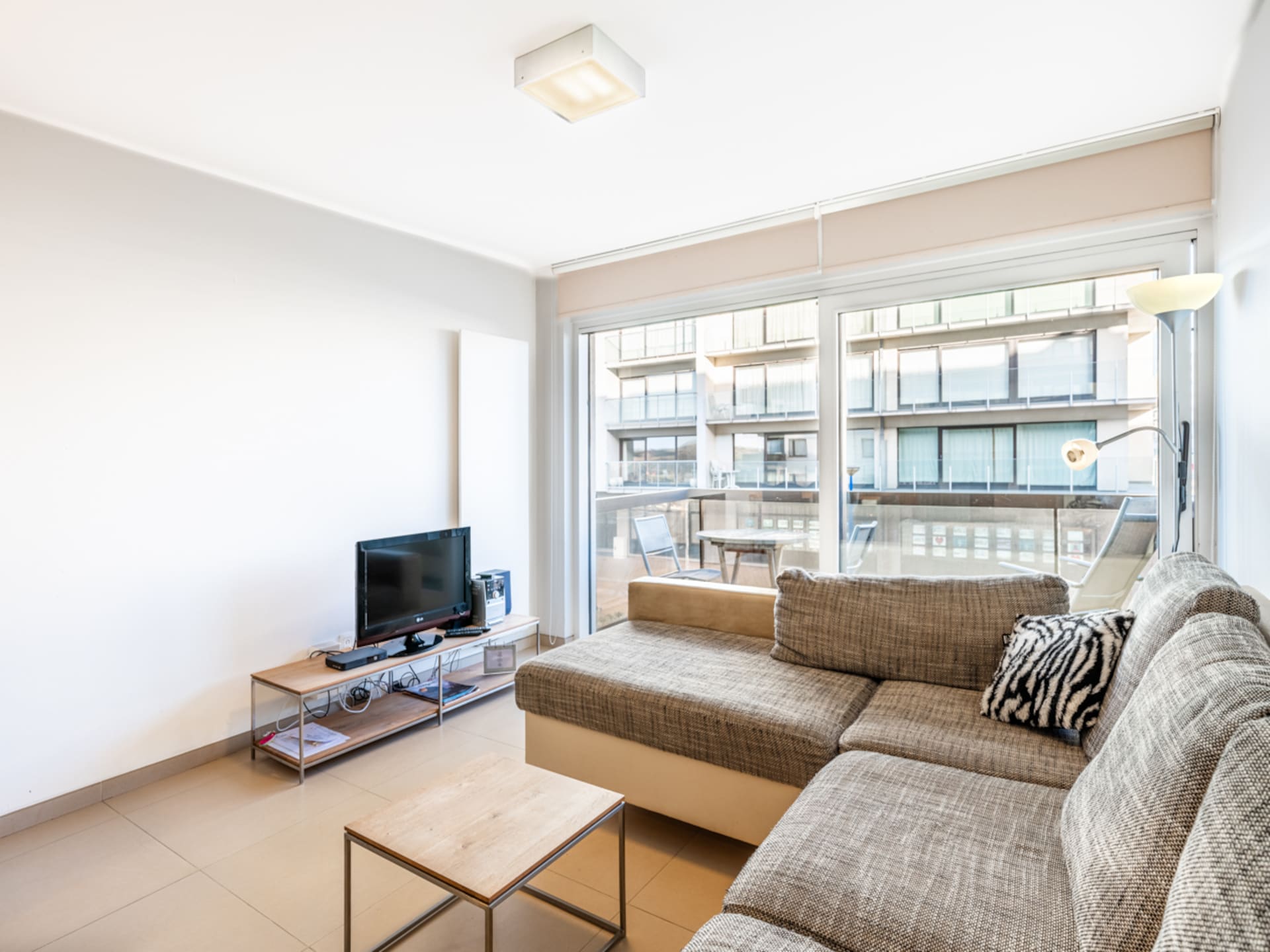 Op 1 km van de golfbaan: Modern appartement in Oostduinkerke · 4 pers. - foto 4