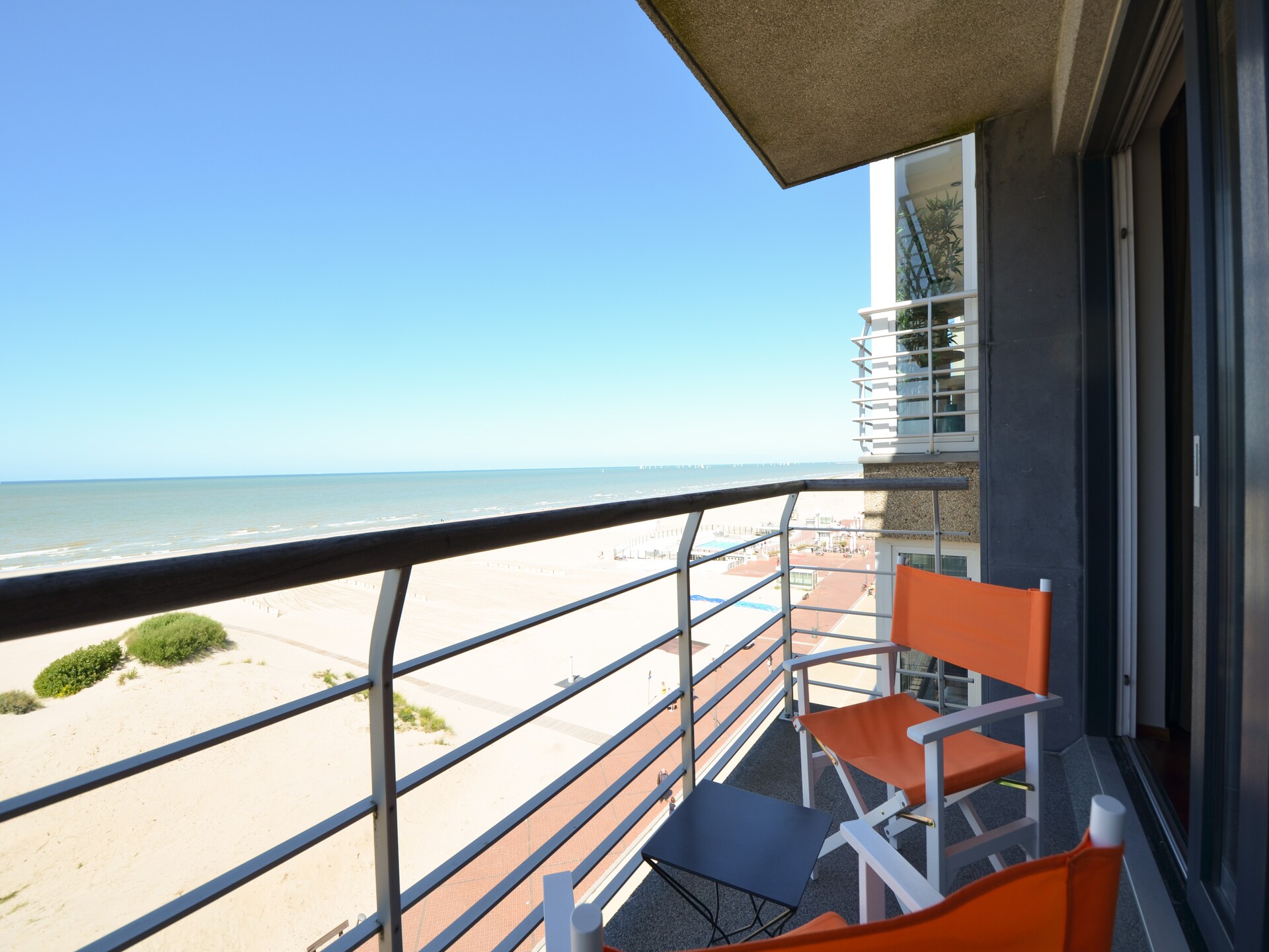 Zonovergoten appartement met panoramisch zeezicht op de 6e verdieping - foto 5