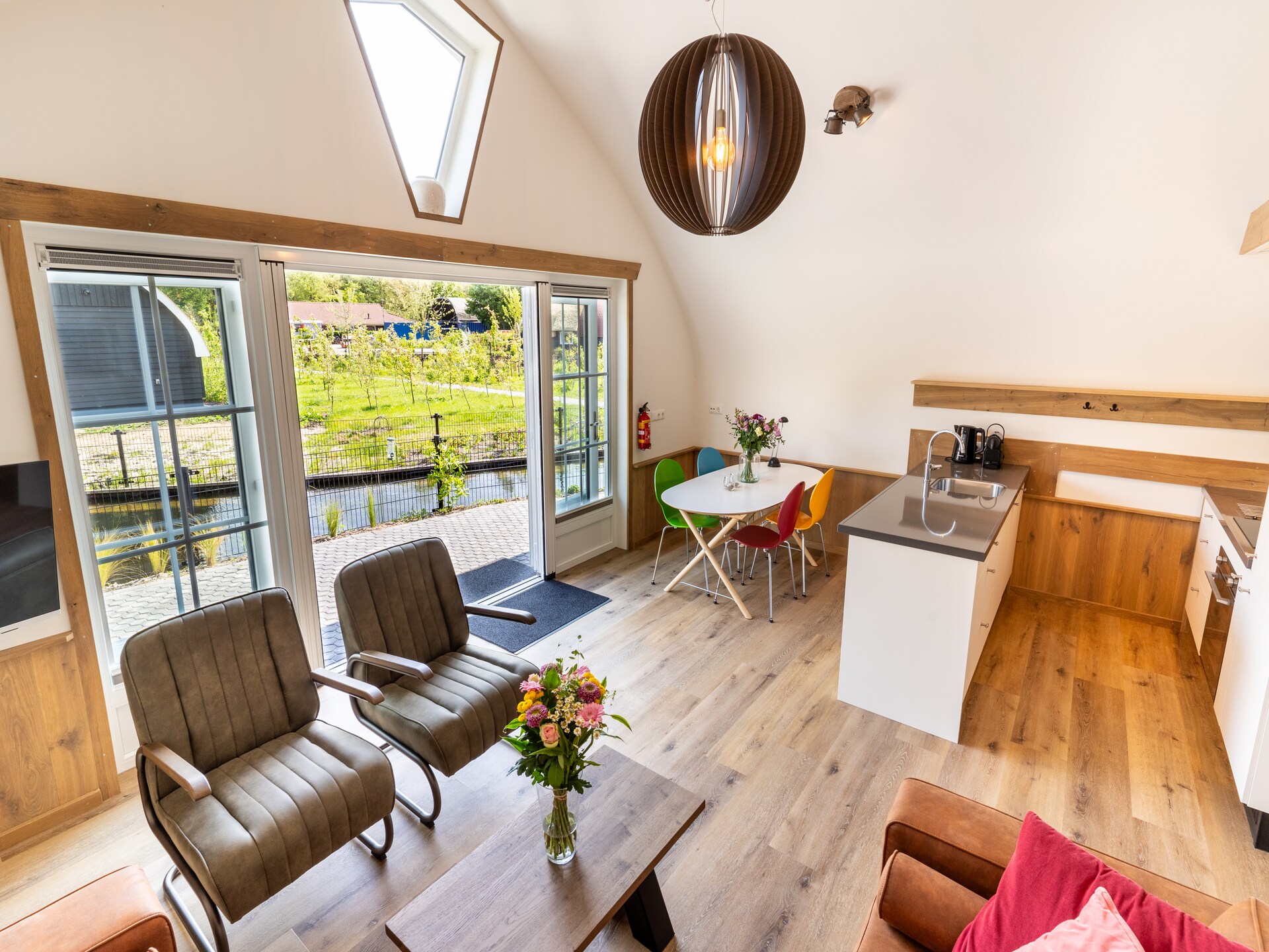 Modern landhuis 't Landgoed Baars 1 aan de vijver, voor 6 personen - foto 10