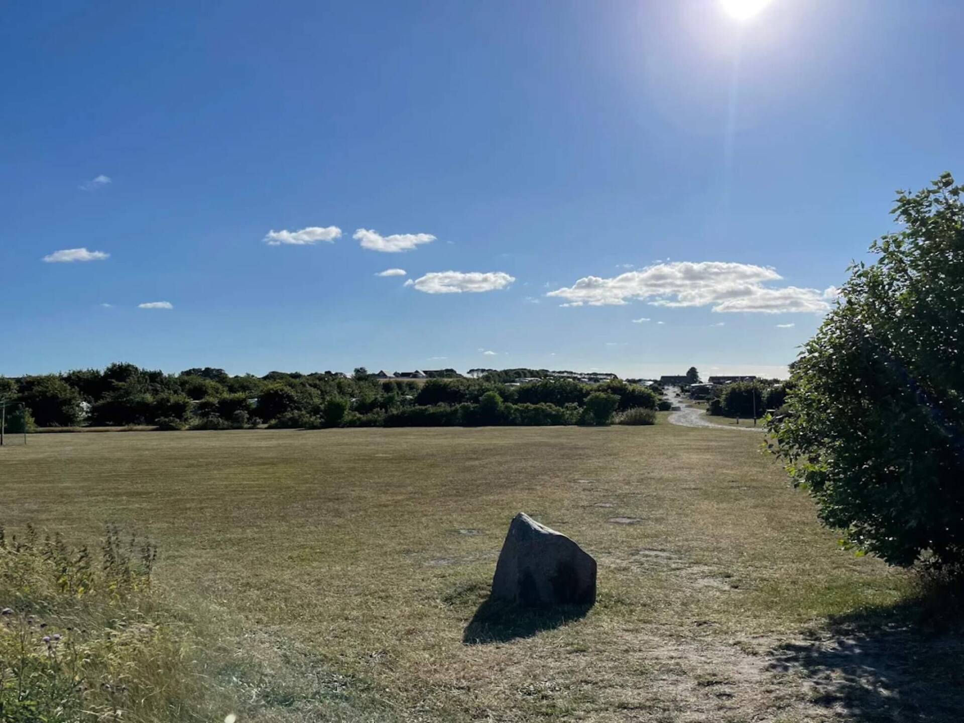 Knus Deens vakantiehuis aan het water in Grenaa voor 3 personen - foto 4
