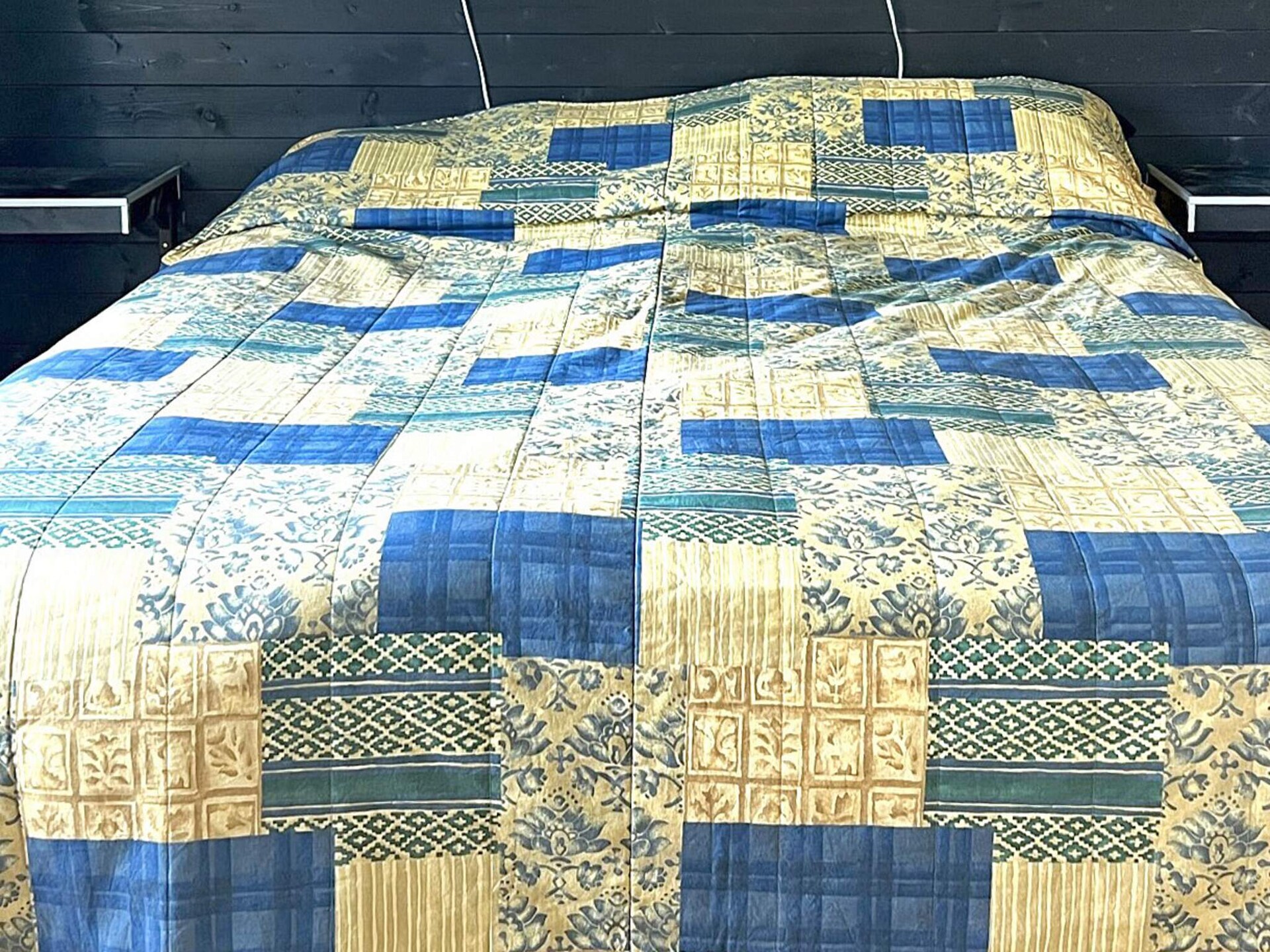 Vrijstaand vakantiehuis met privé-steiger en roeiboot aan het meer in Trönödal - foto 21