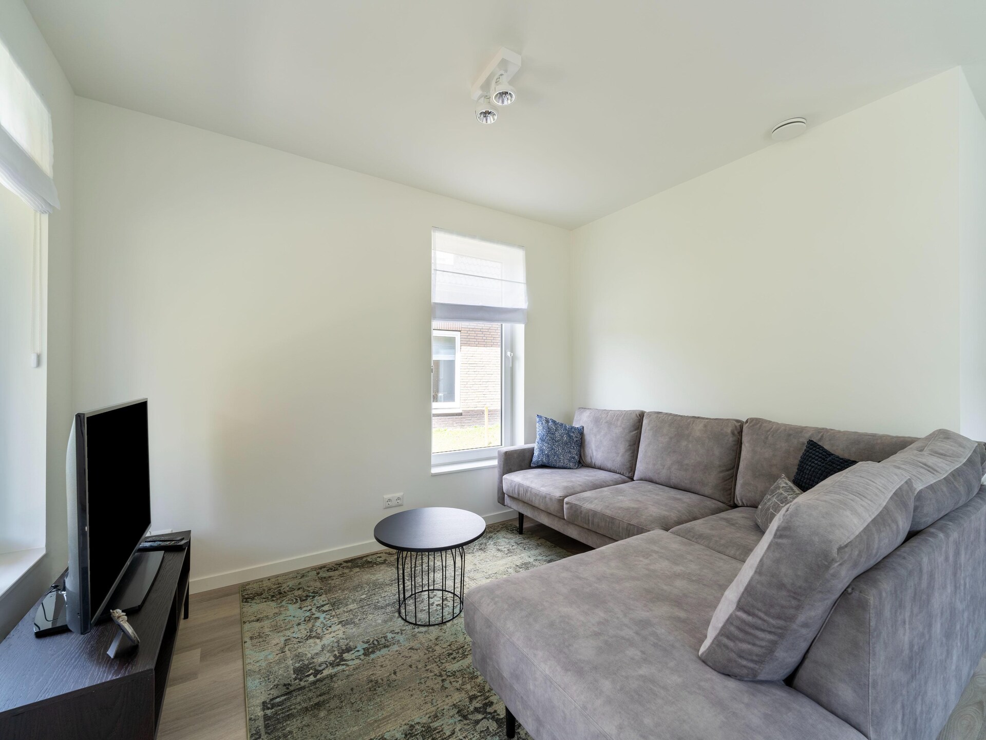 Vrijstaand vakantiehuis aan het meer met sauna, 150m van strand - foto 10